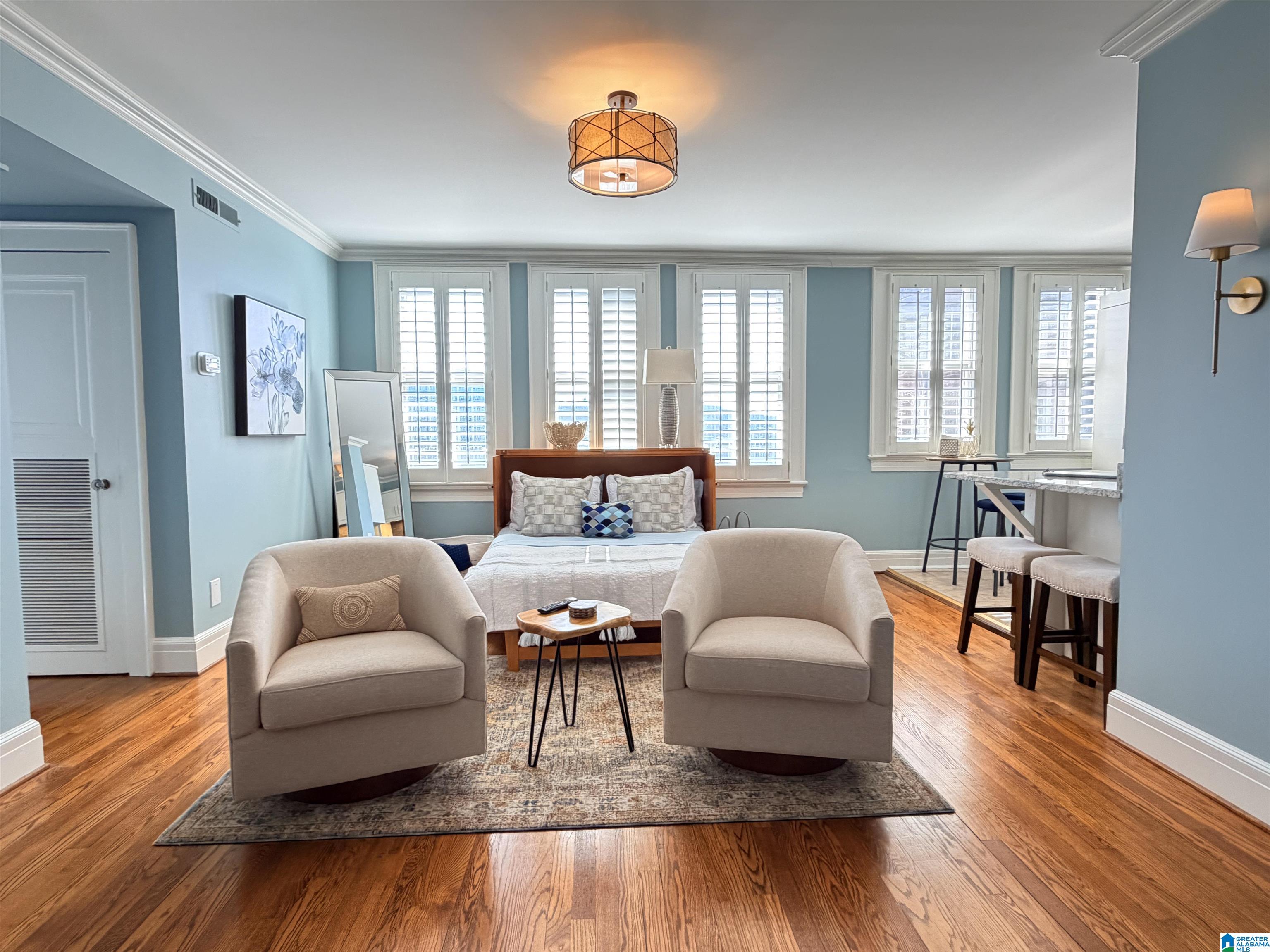Homes for sale in Birmingham, AL | 2250 Highland Avenue S #708, Birmingham, AL 35205 | MLS# 21444520