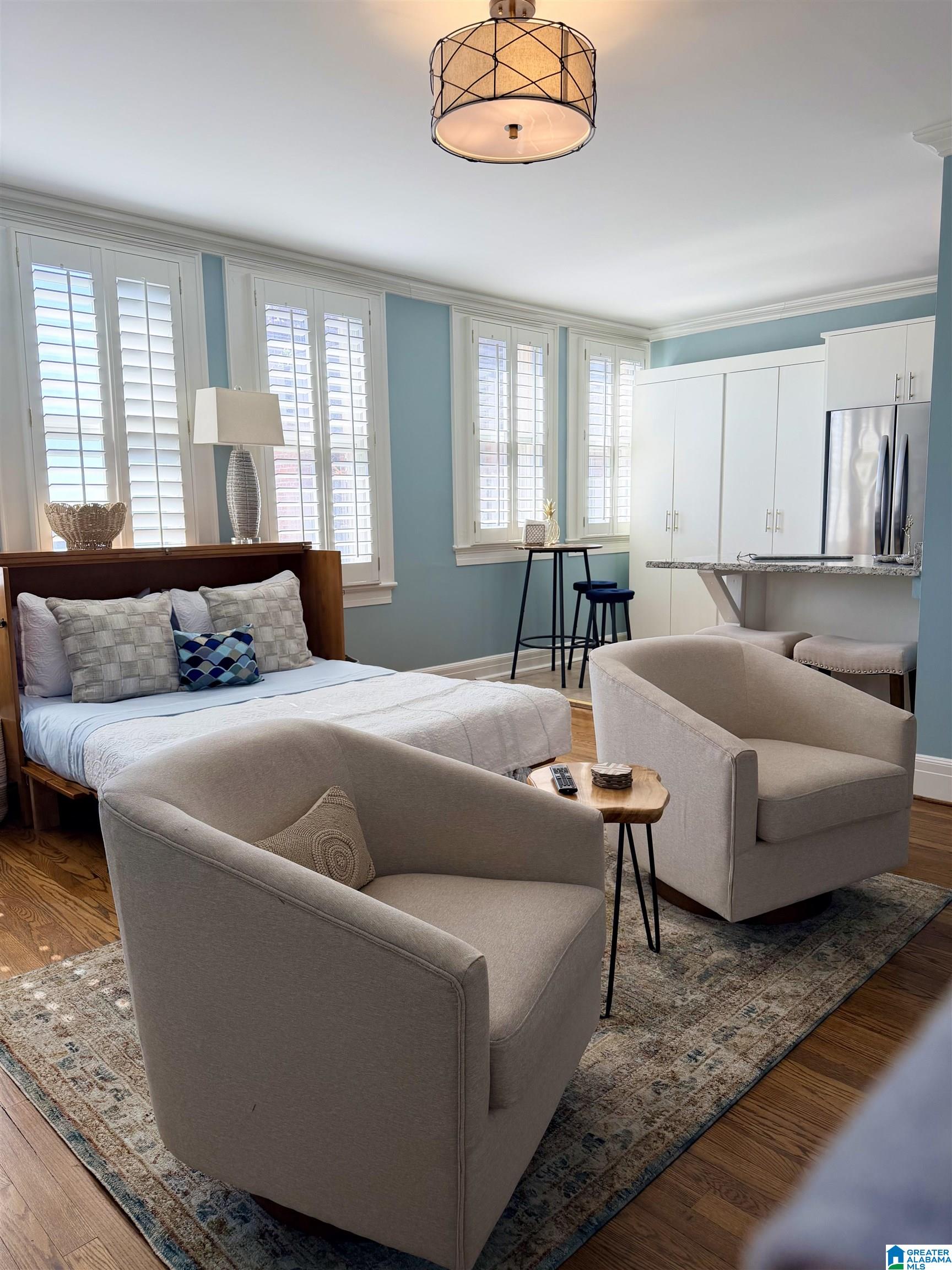 Homes for sale in Birmingham, AL | 2250 Highland Avenue S #708, Birmingham, AL 35205 | MLS# 21444520