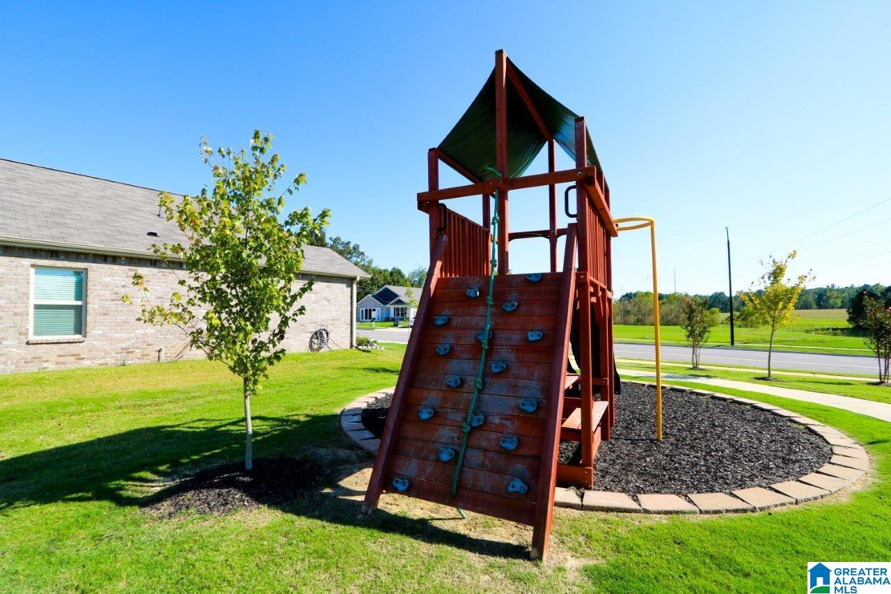 Homes for sale in Hanceville, AL | 321 Ashland Dr, Hanceville, AL 35077 | MLS# 21444527