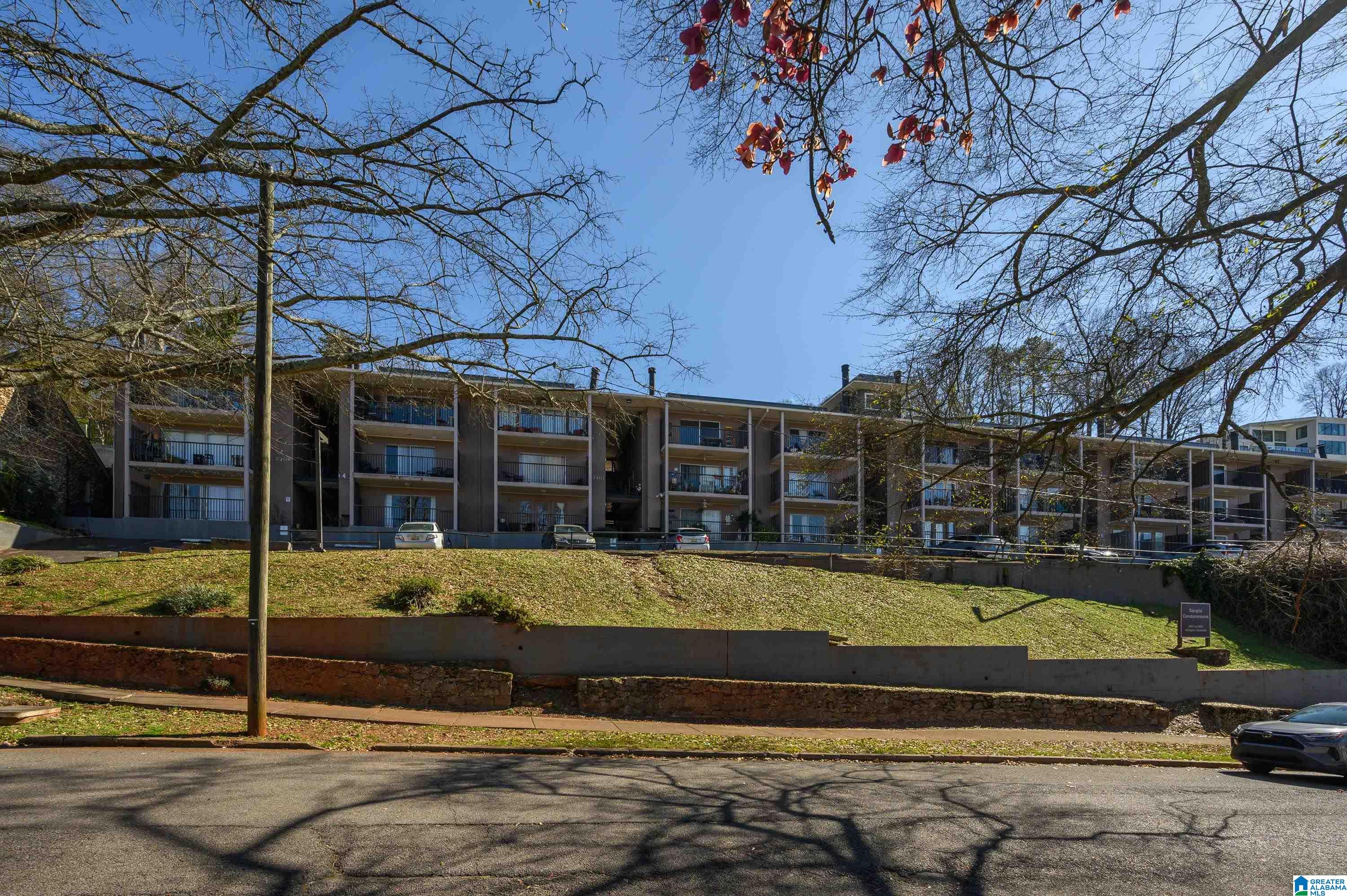 Homes for sale in Birmingham, AL | 2409 Arlington Crescent #A, Birmingham, AL 35205 | MLS# 21444558