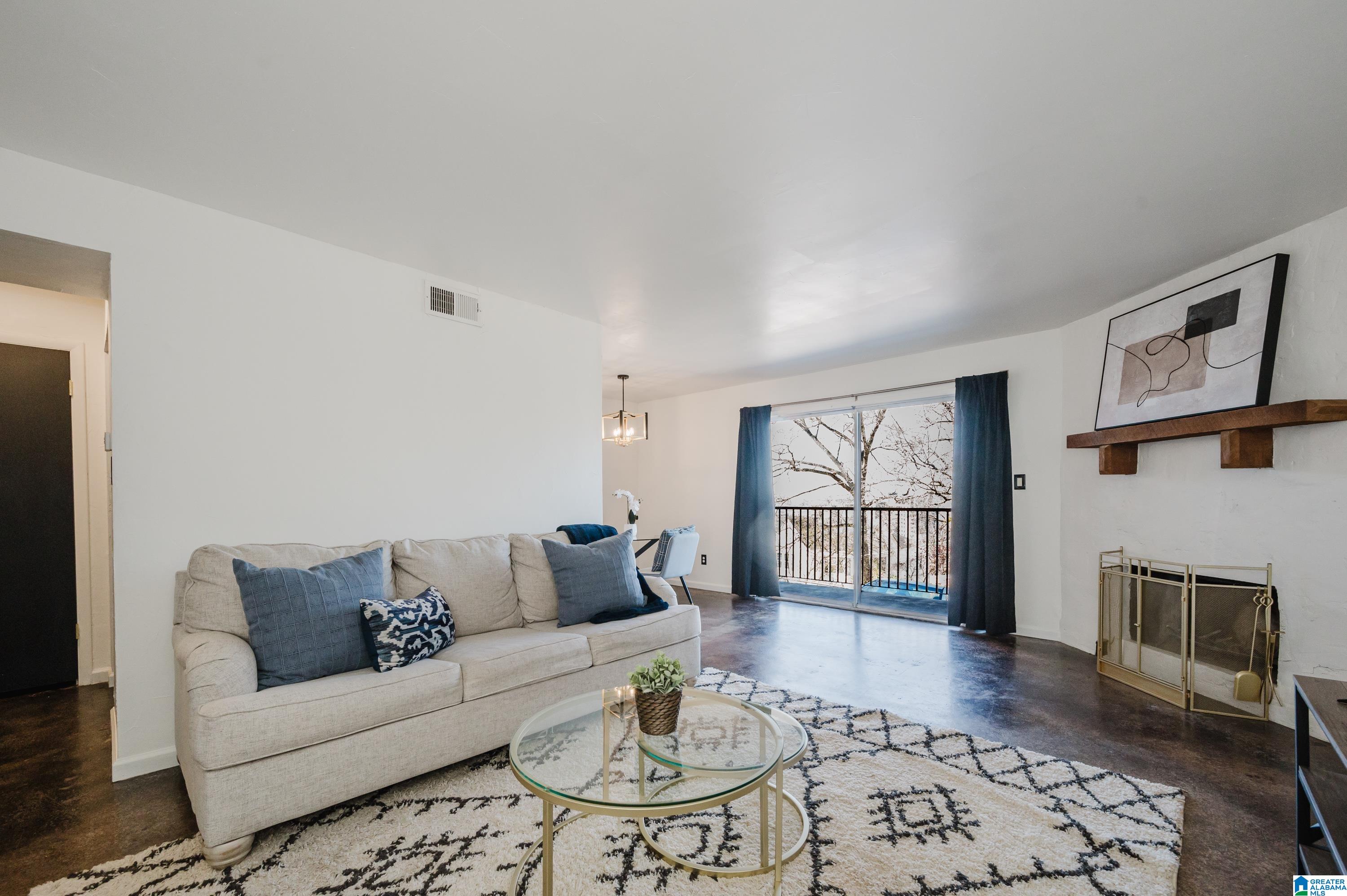 Homes for sale in Birmingham, AL | 2409 Arlington Crescent #A, Birmingham, AL 35205 | MLS# 21444558