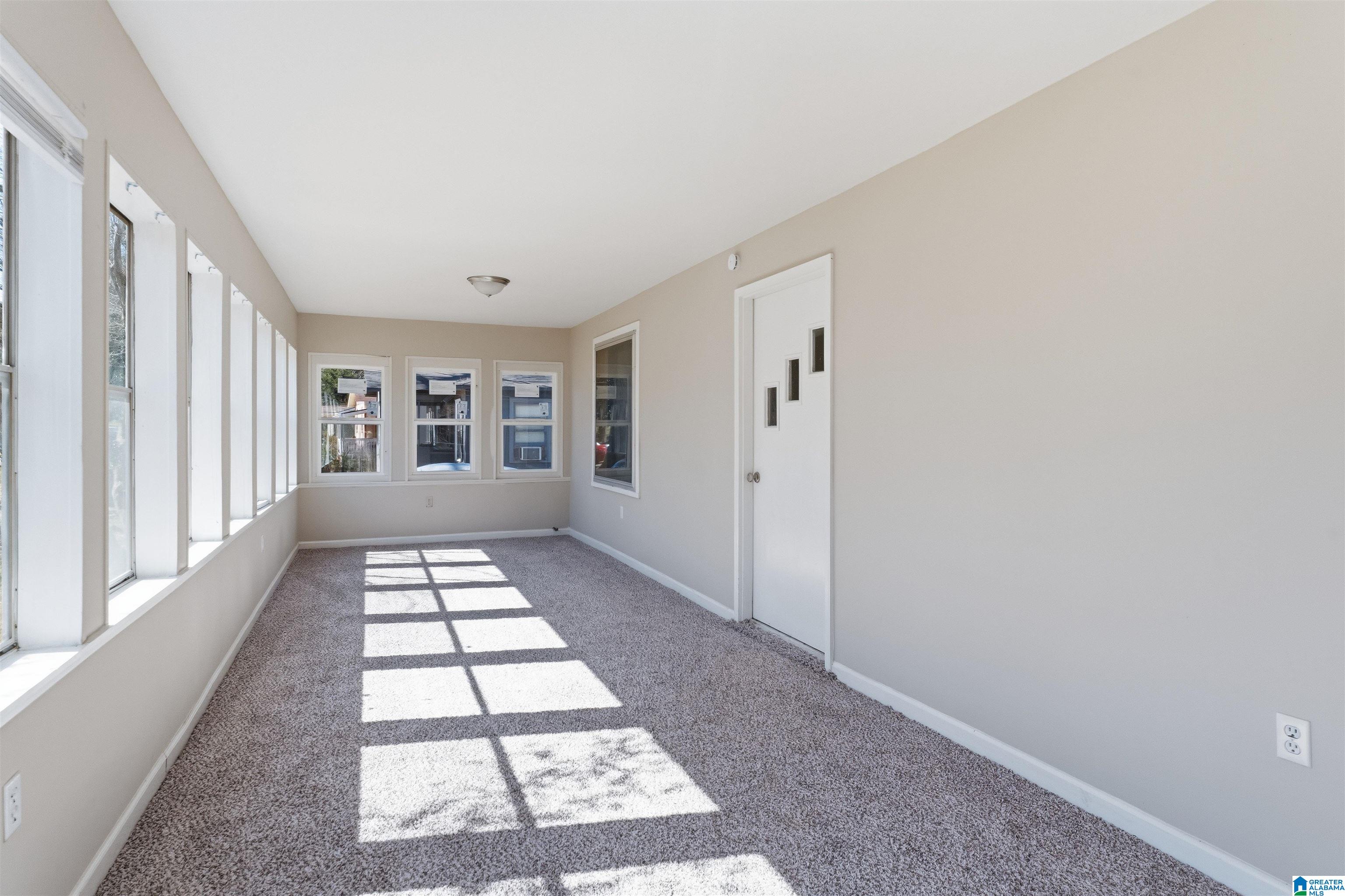 Homes for sale in Hueytown, AL | 405 Avalon Park, Hueytown, AL 35023 | MLS# 21444585