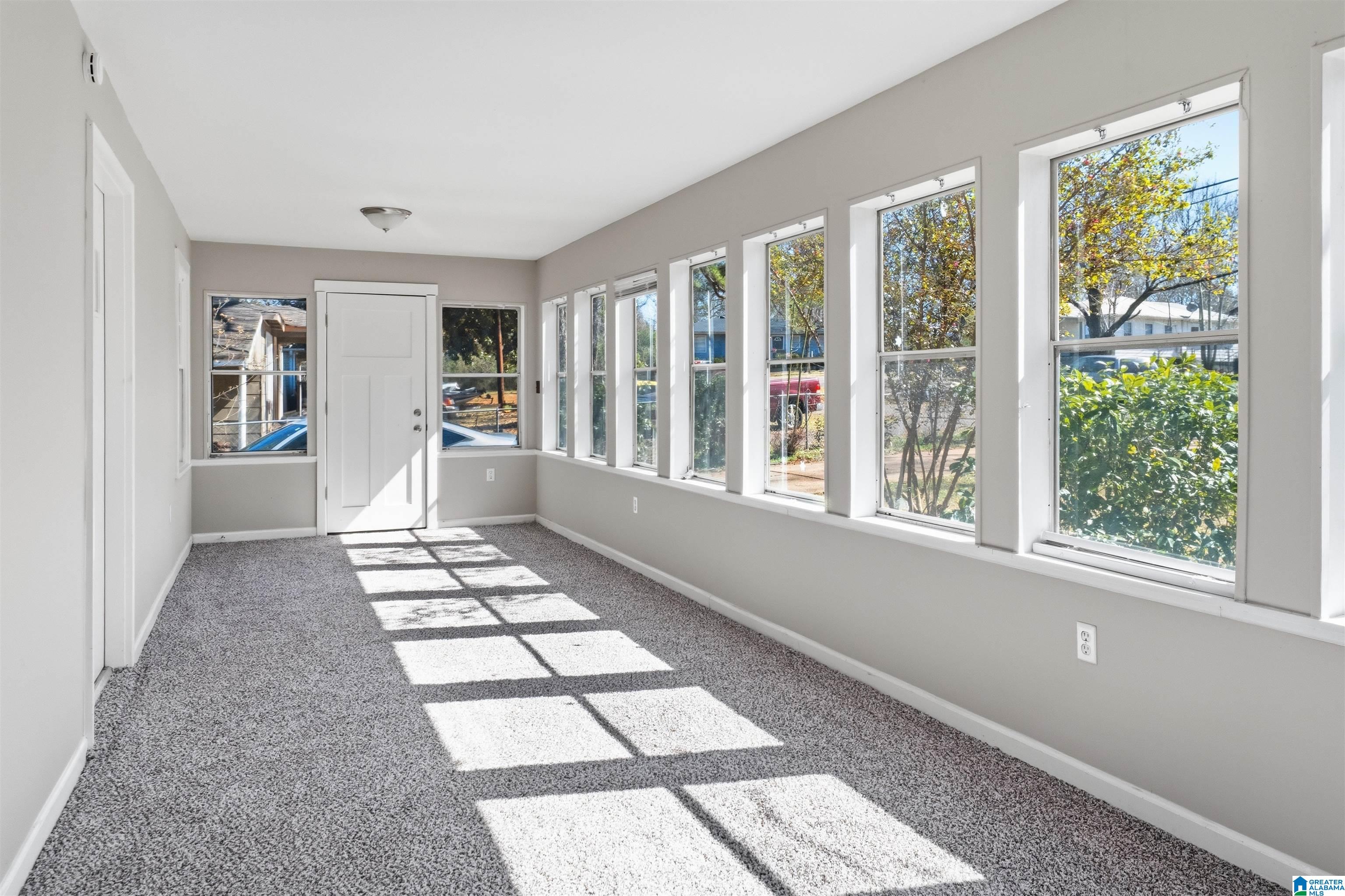 Homes for sale in Hueytown, AL | 405 Avalon Park, Hueytown, AL 35023 | MLS# 21444585