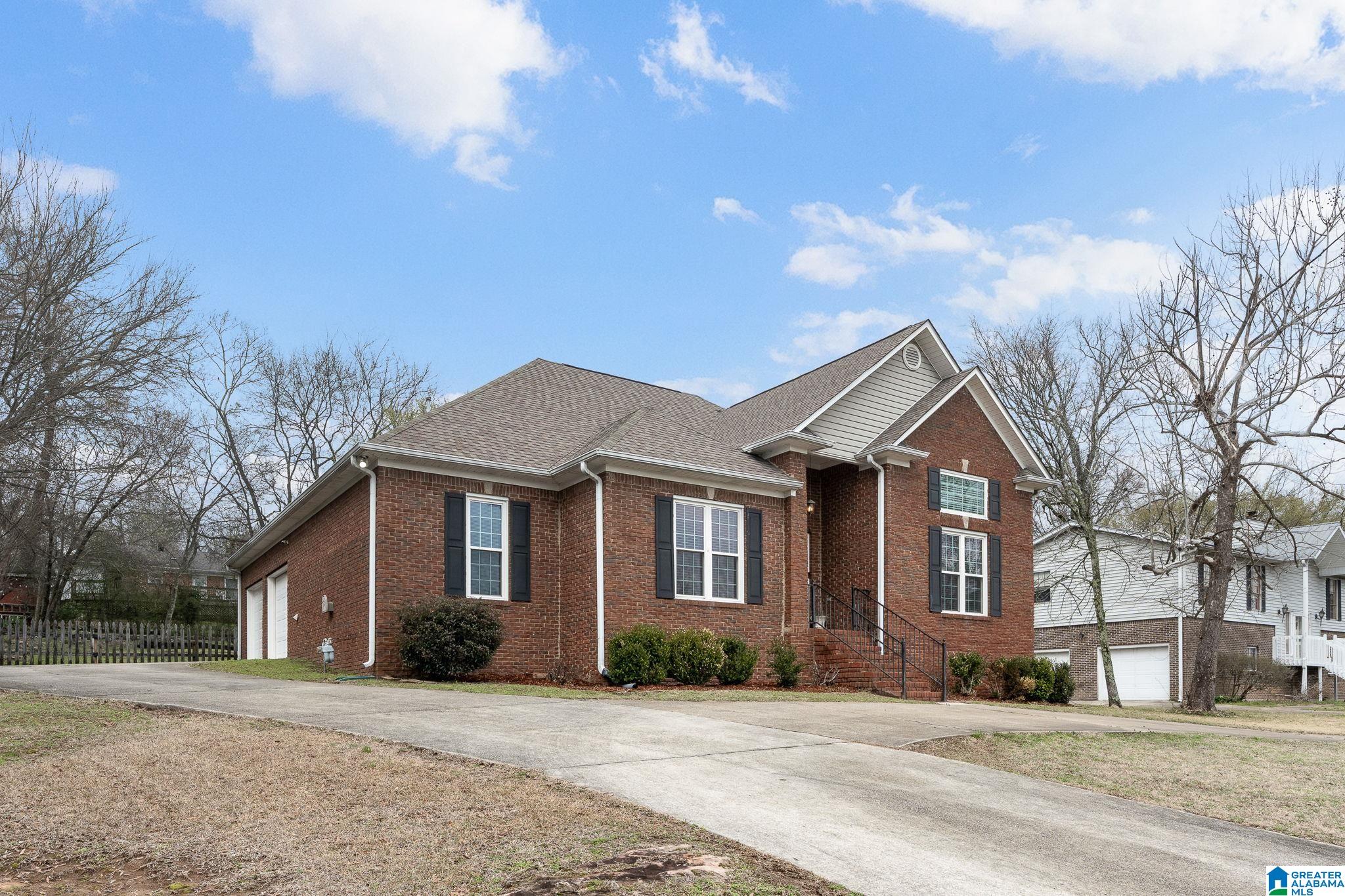 Homes for sale in Hoover, AL | 668 Bluff Park Road, Hoover, AL 35226 | MLS# 21444597