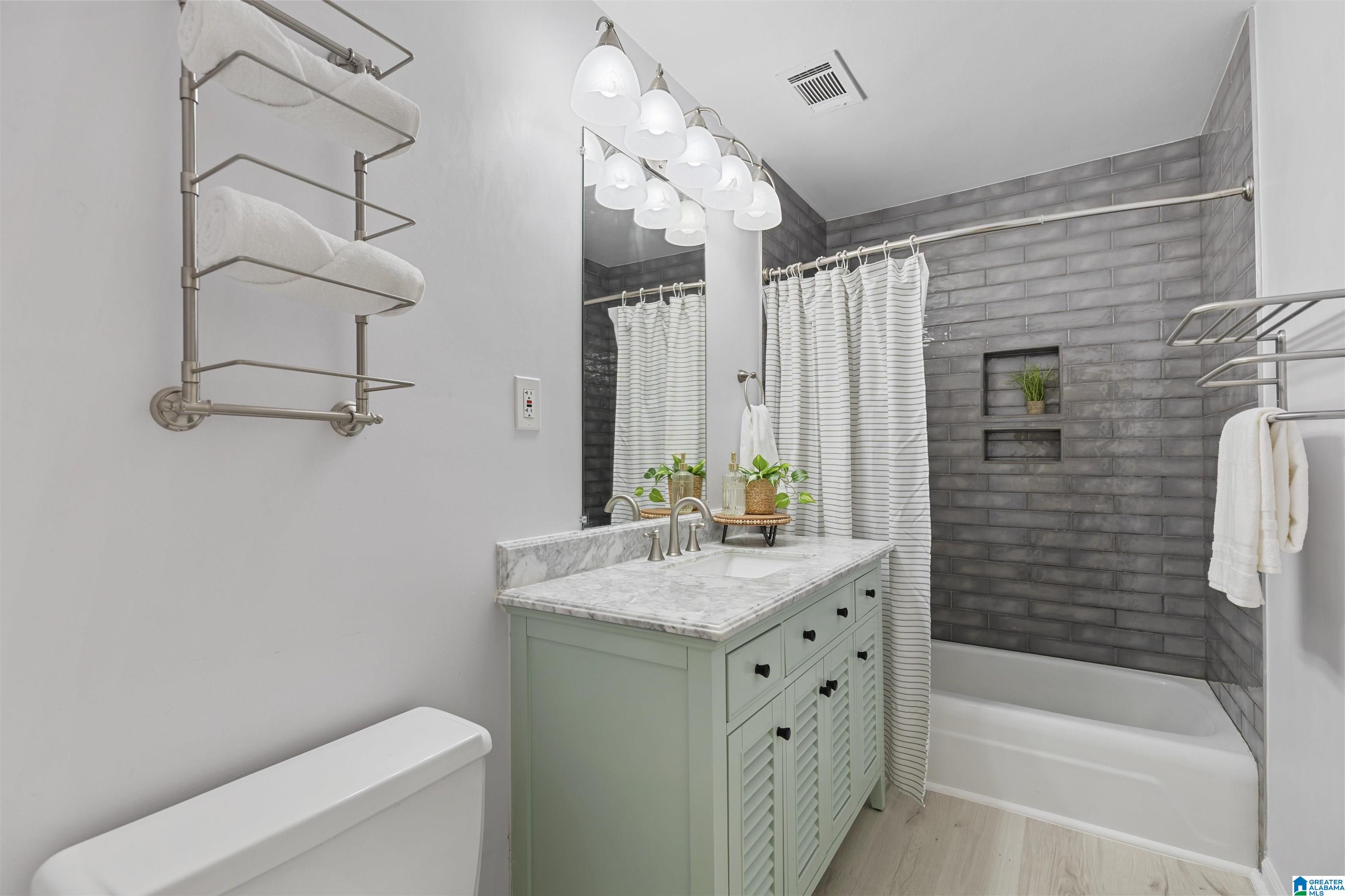 Homes for sale in Vestavia Hills, AL | 827 Vestavia Villa Court #827, Vestavia Hills, AL 35226 | MLS# 21444607