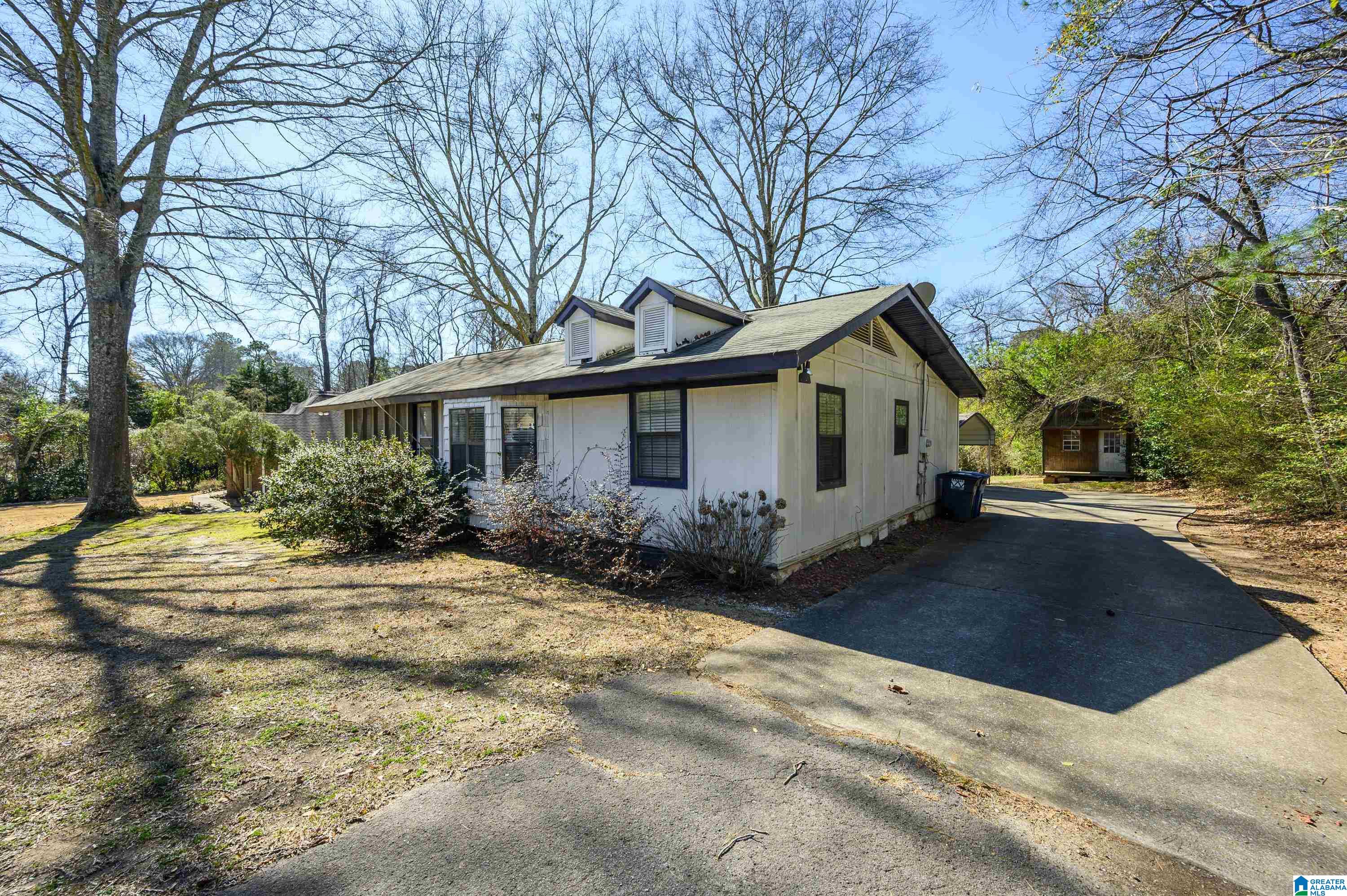 Homes for sale in Hoover, AL | 2229 Farley Road, Hoover, AL 35226 | MLS# 21444612