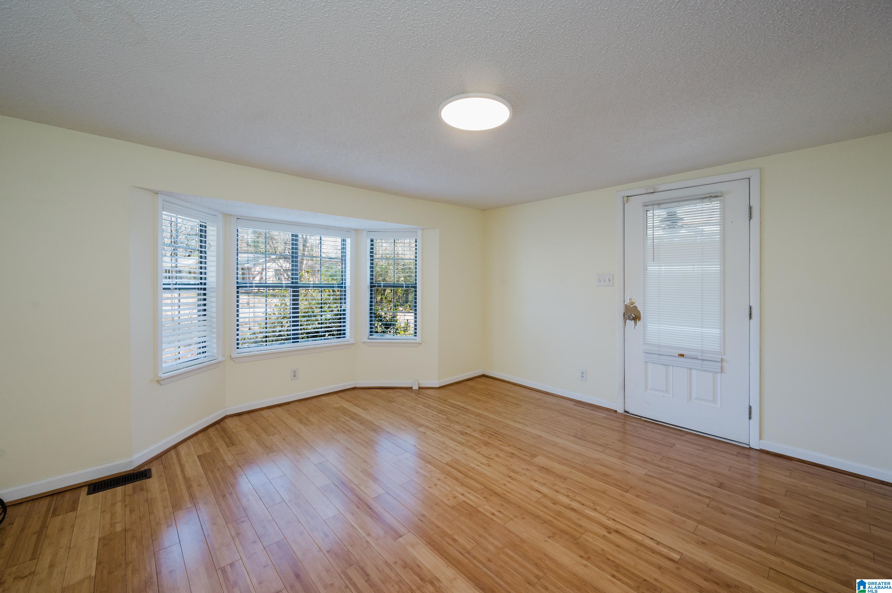 Homes for sale in Hoover, AL | 2229 Farley Road, Hoover, AL 35226 | MLS# 21444612