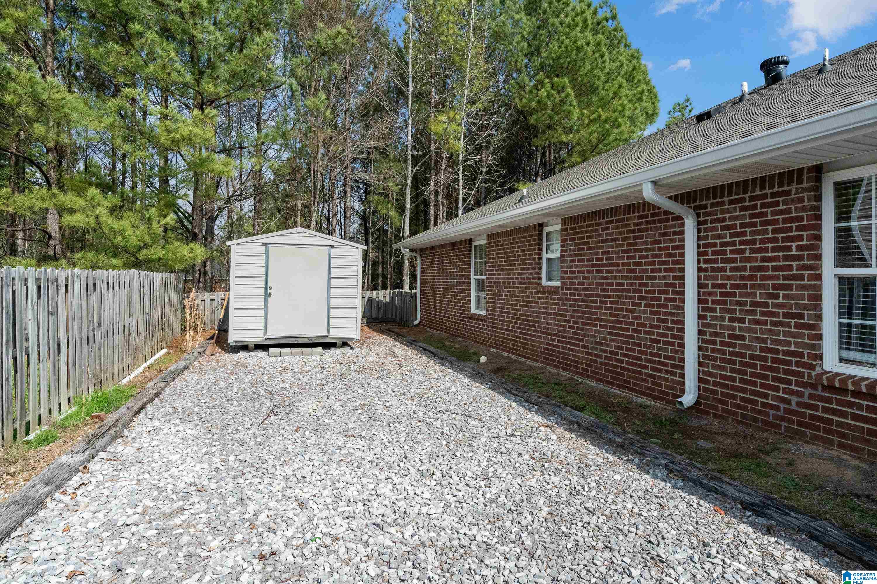 Homes for sale in Calera, AL | 255 Ivy Hills Circle, Calera, AL 35040 | MLS# 21444628