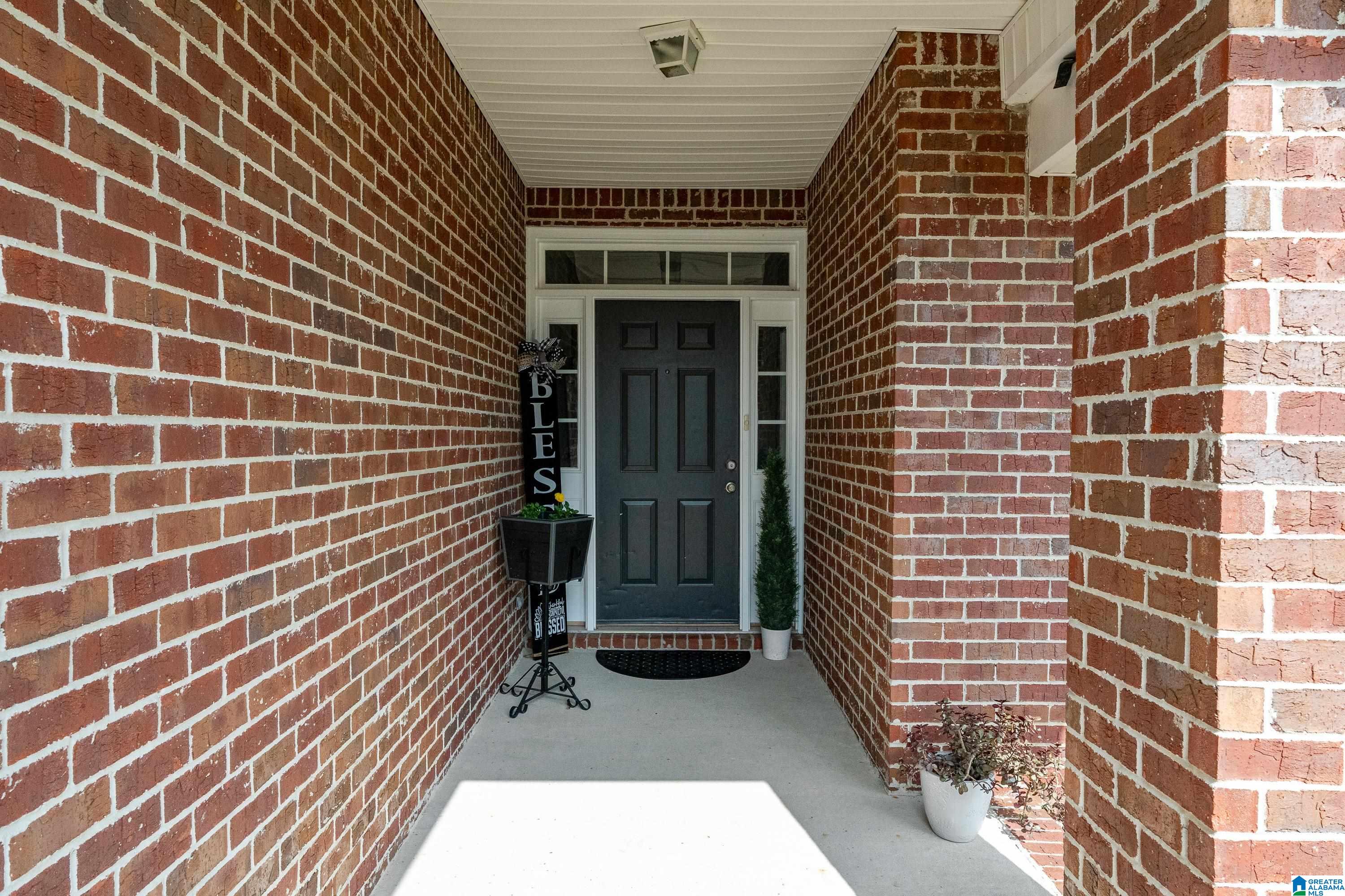 Homes for sale in Calera, AL | 255 Ivy Hills Circle, Calera, AL 35040 | MLS# 21444628