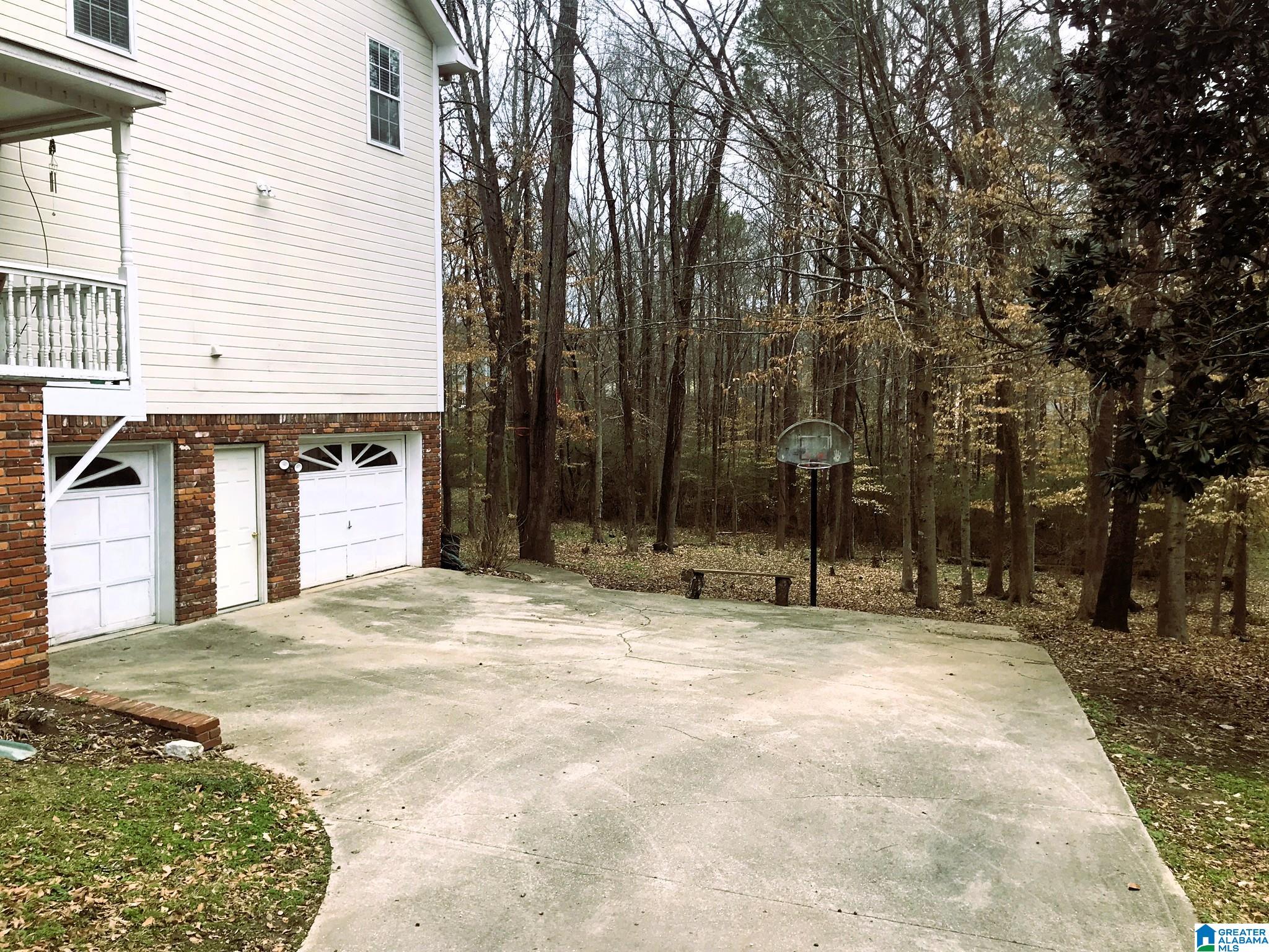 Homes for sale in Pinson, AL | 7427 Countryside Dr, Pinson, AL 35126 | MLS# 21444642