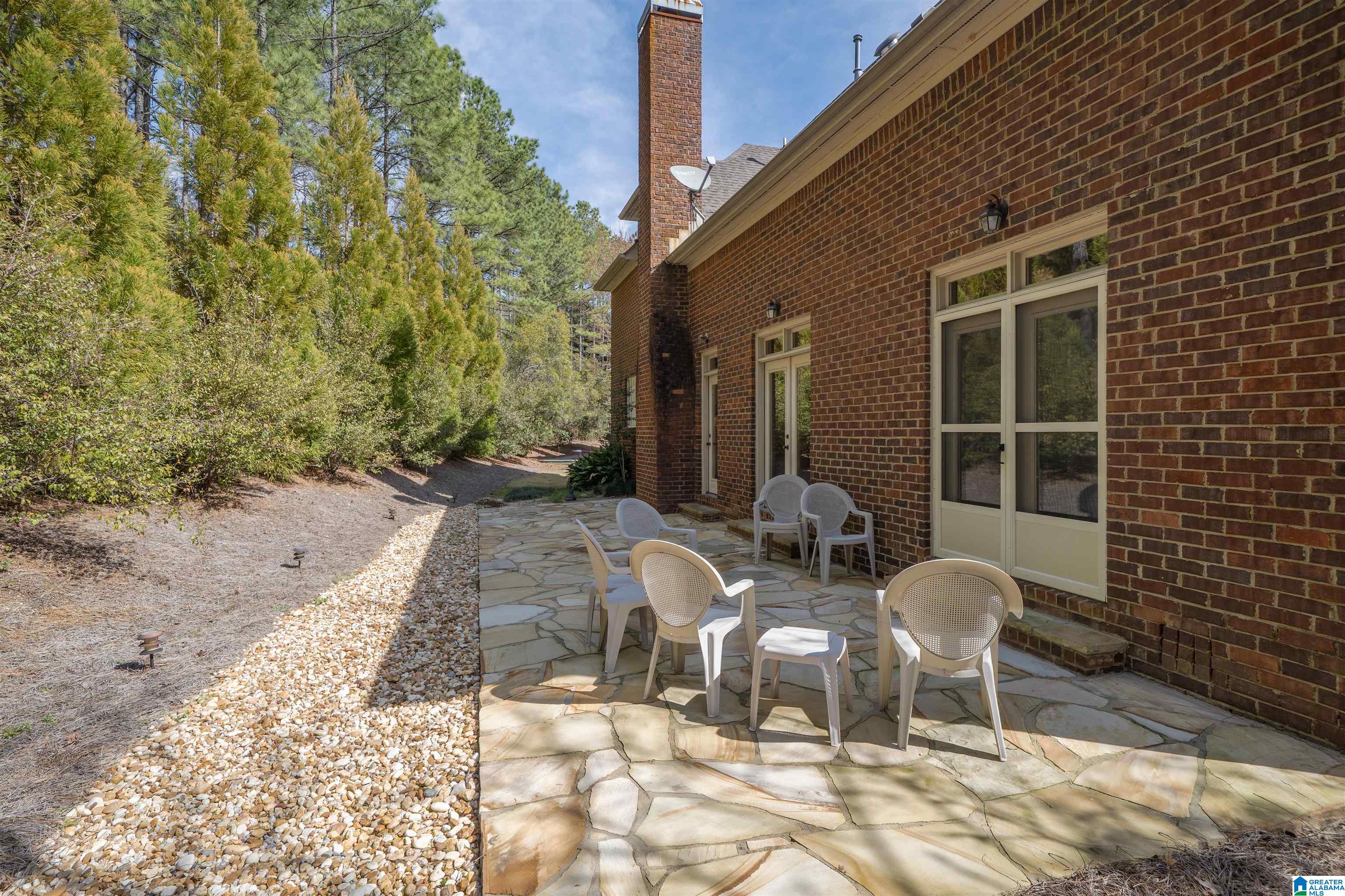 Homes for sale in Vestavia Hills, AL | 2530 River Trace Circle, Vestavia Hills, AL 35243 | MLS# 21444647