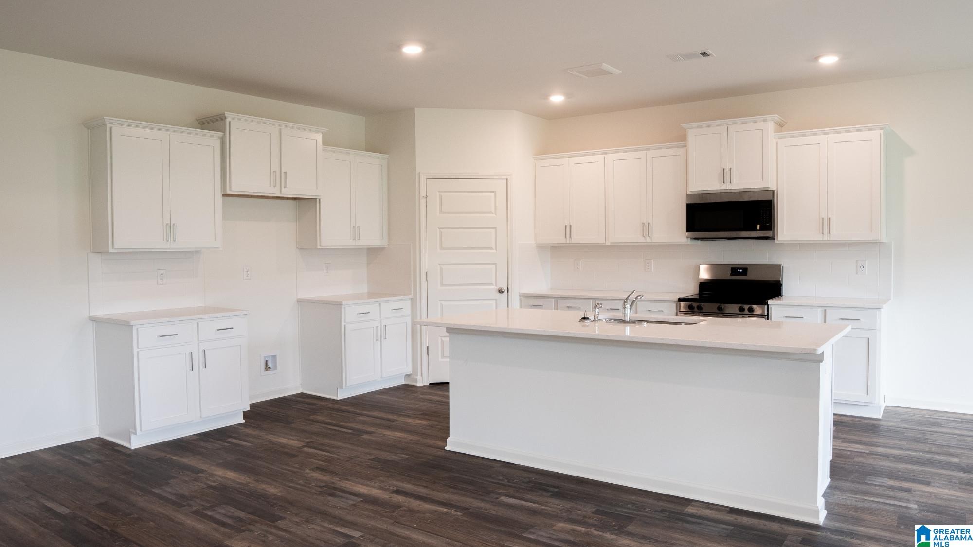 Homes for sale in Kimberly, AL | 549 Rimel Farms Parkway, Kimberly, AL 35091 | MLS# 21444656