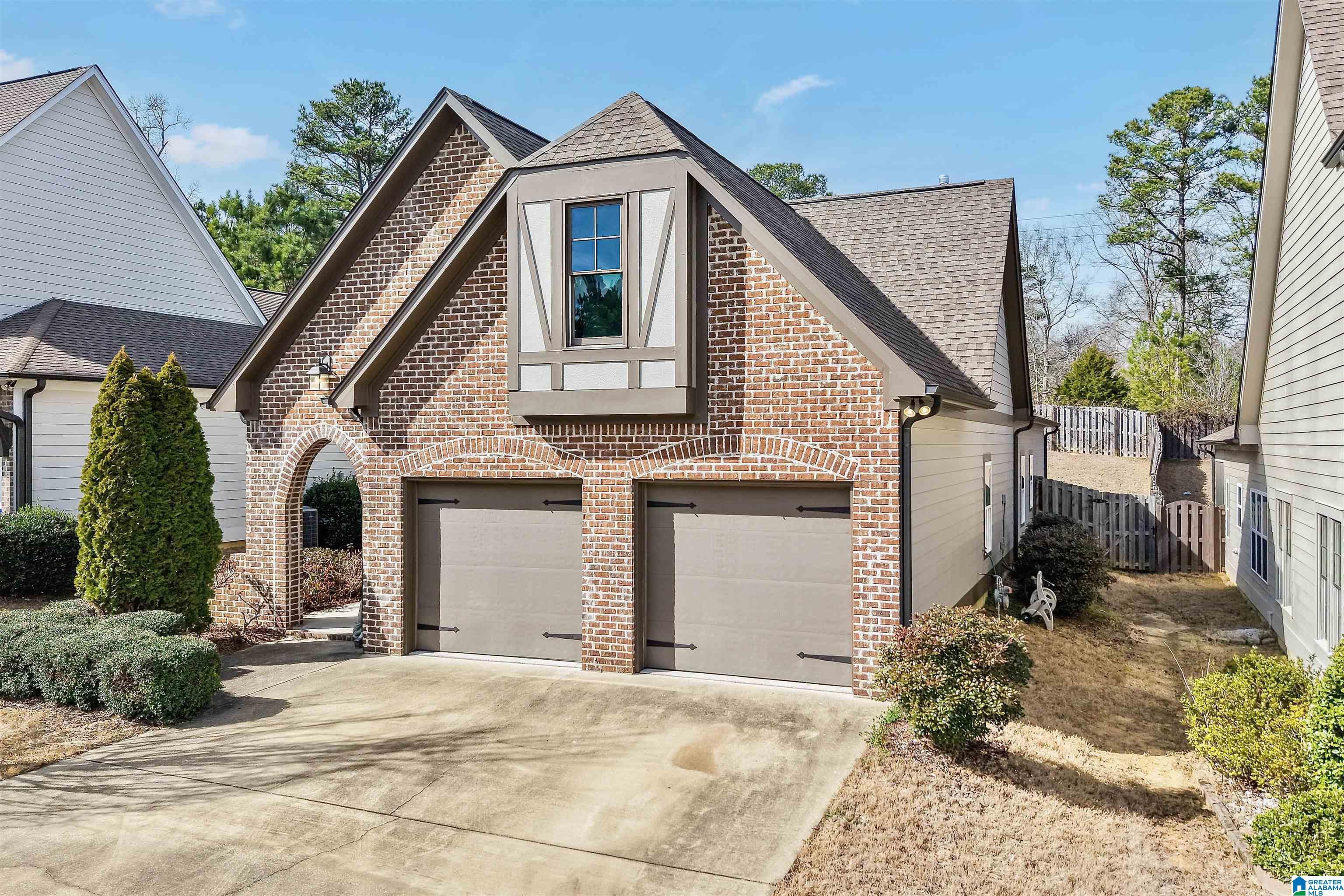 Homes for sale in Sterrett, AL | 231 Lorrin Lane, Sterrett, AL 35147 | MLS# 21444659