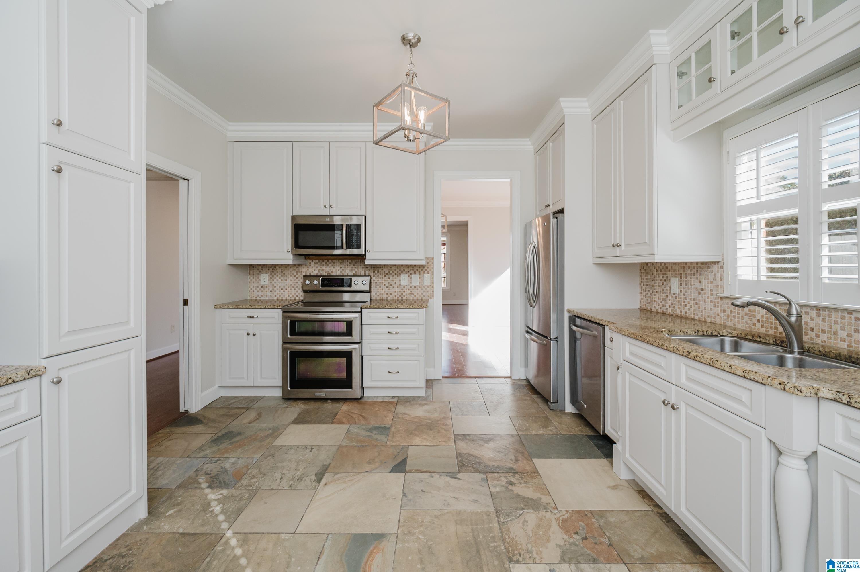 Homes for sale in Vestavia Hills, AL | 1628 Hamilton Court, Vestavia Hills, AL 35243 | MLS# 21444675