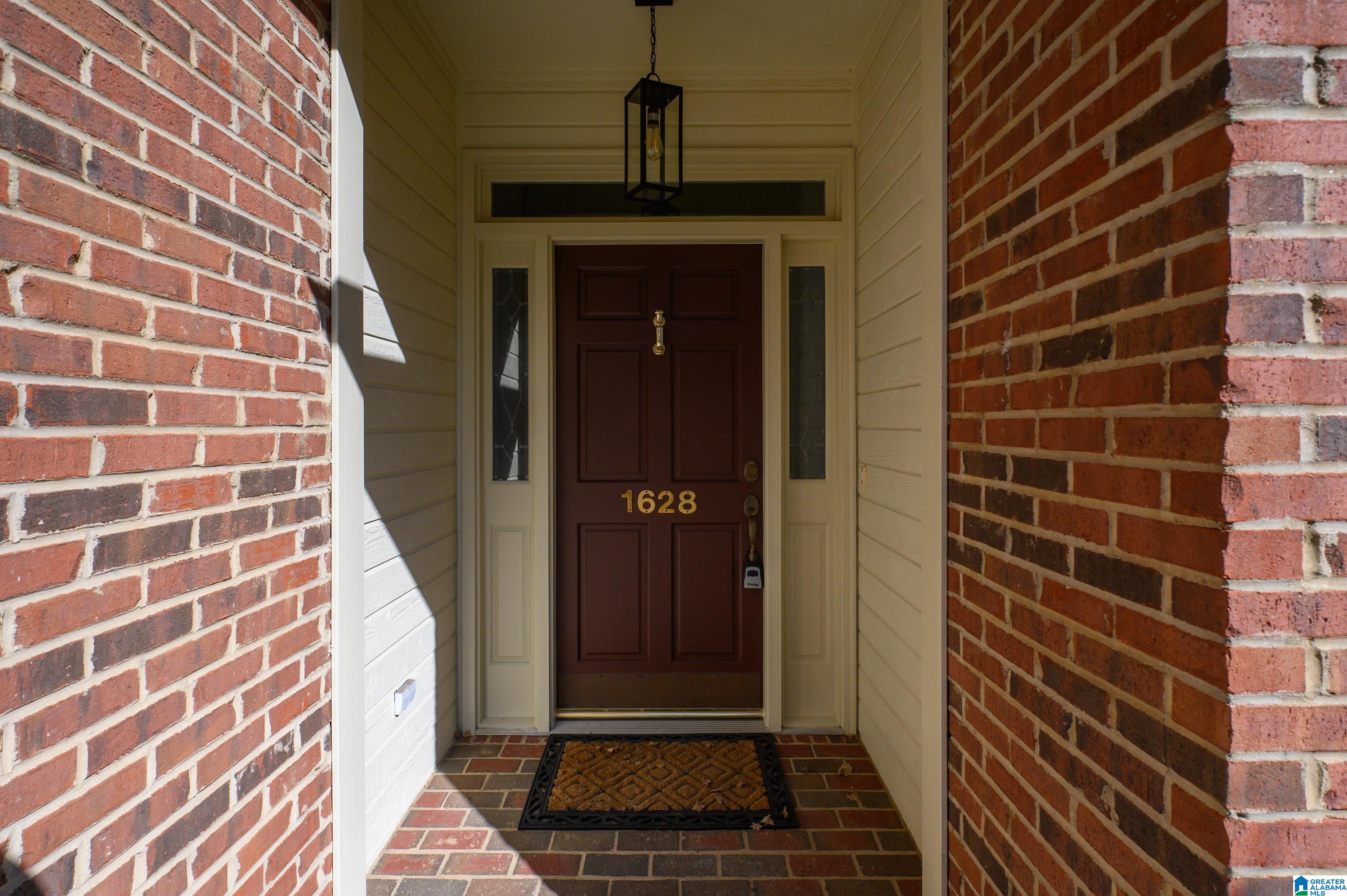 Homes for sale in Vestavia Hills, AL | 1628 Hamilton Court, Vestavia Hills, AL 35243 | MLS# 21444675