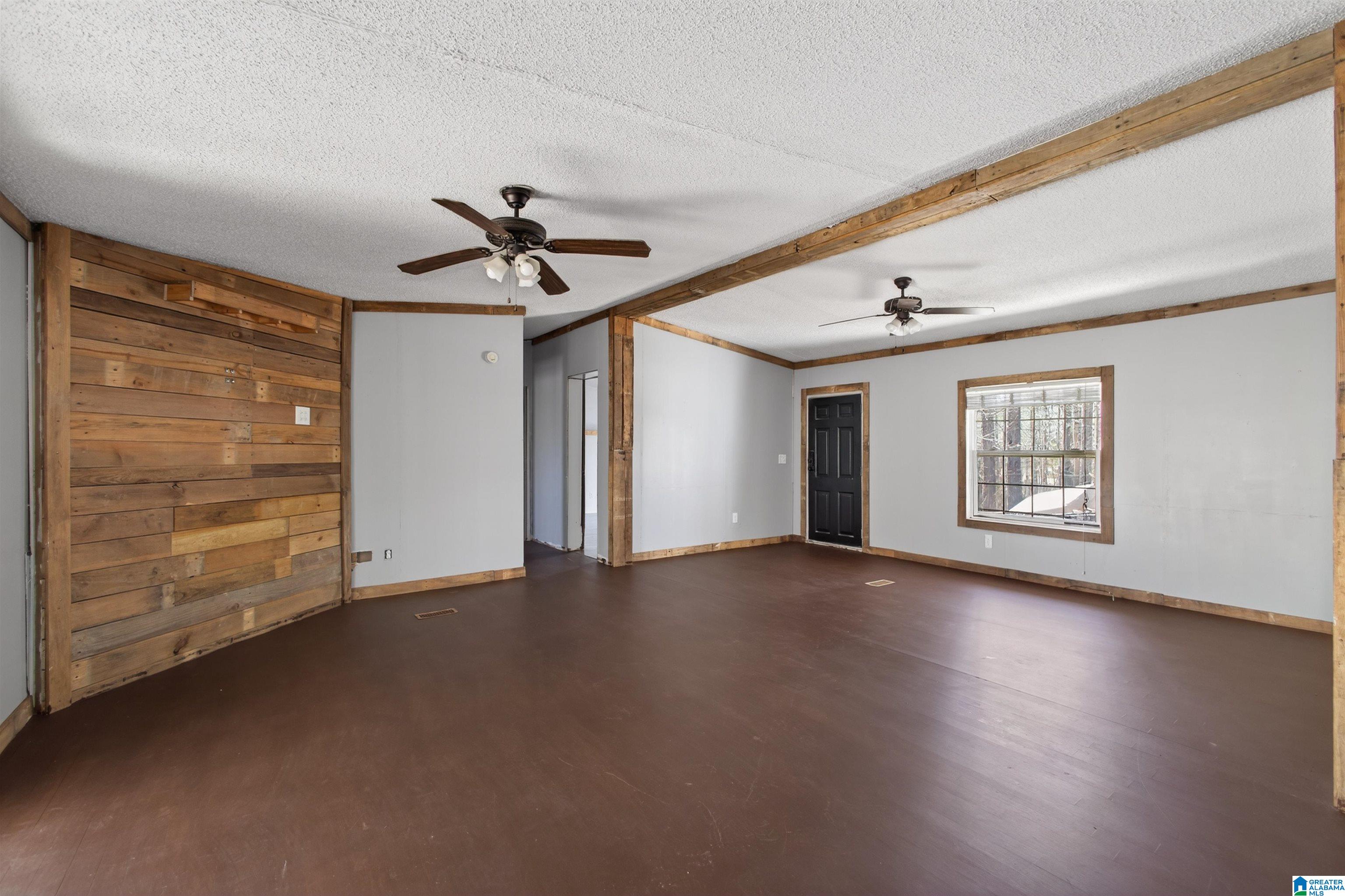 Homes for sale in Jemison, AL | 78 County Road 984, Jemison, AL 35085 | MLS# 21444680