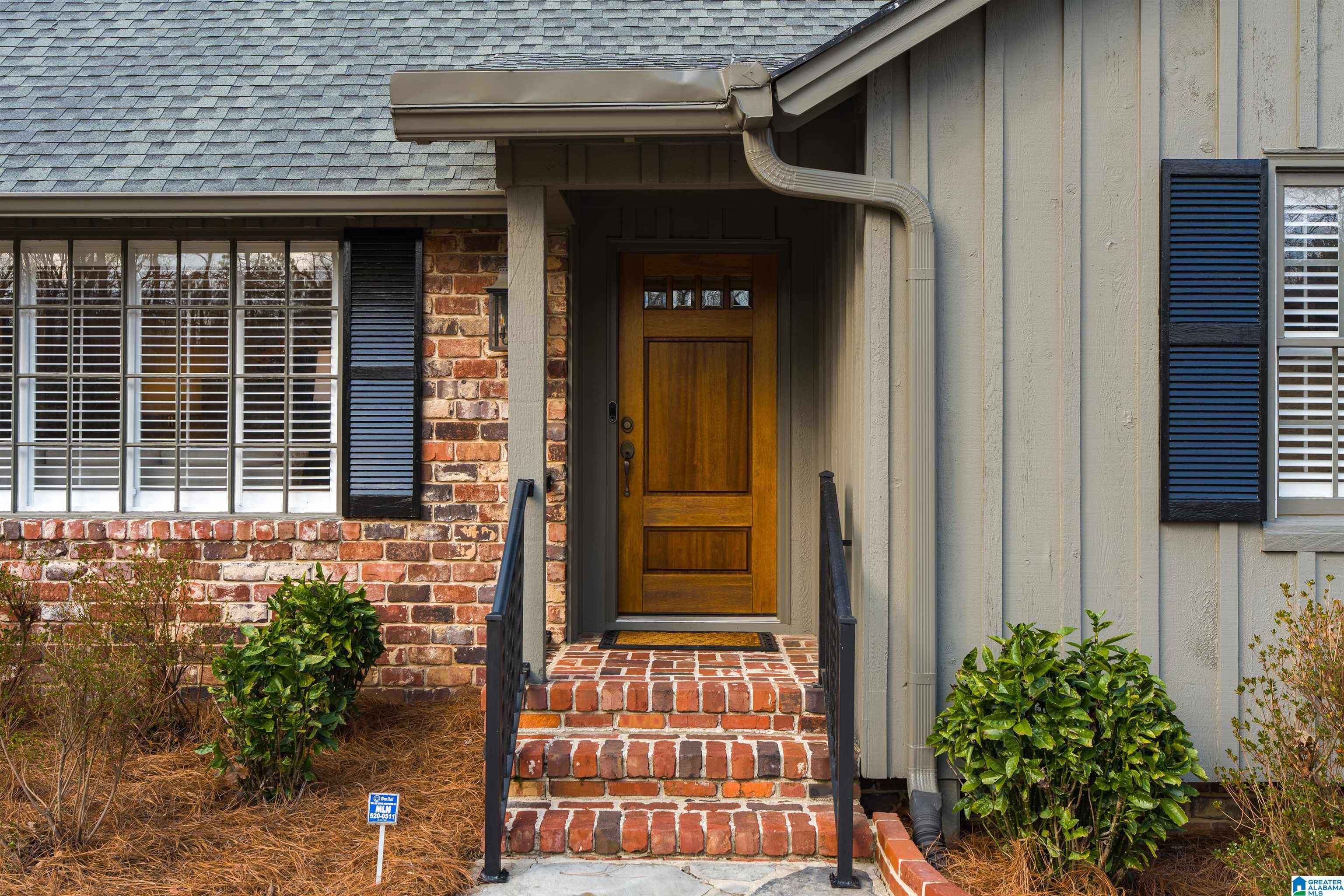 Homes for sale in Mountain Brook, AL | 4438 Briar Glen Dr, Mountain Brook, AL 35243 | MLS# 21444683