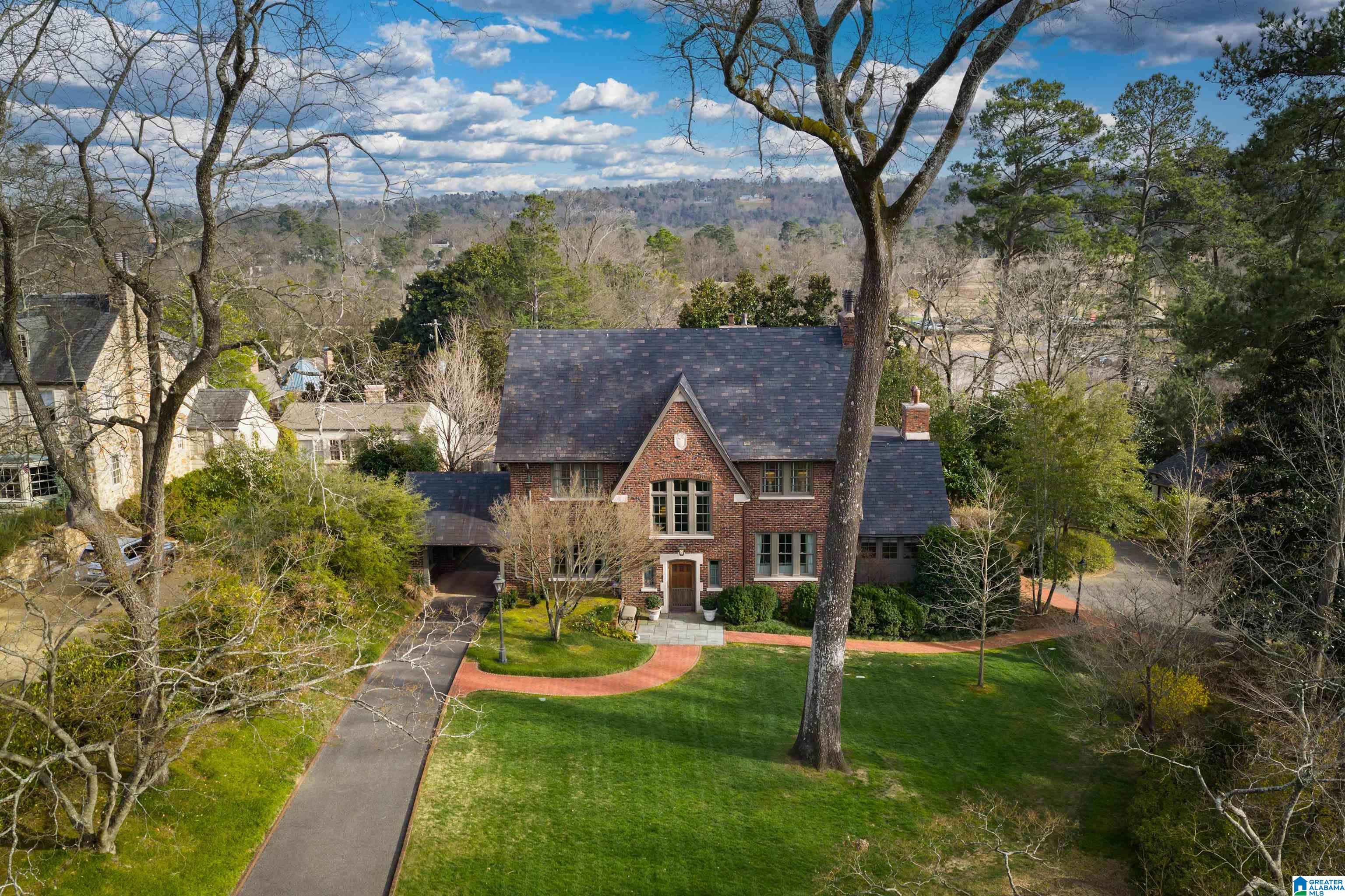 Homes for sale in Mountain Brook, AL | 5 Rockdell Lane, Mountain Brook, AL 35213 | MLS# 21444693