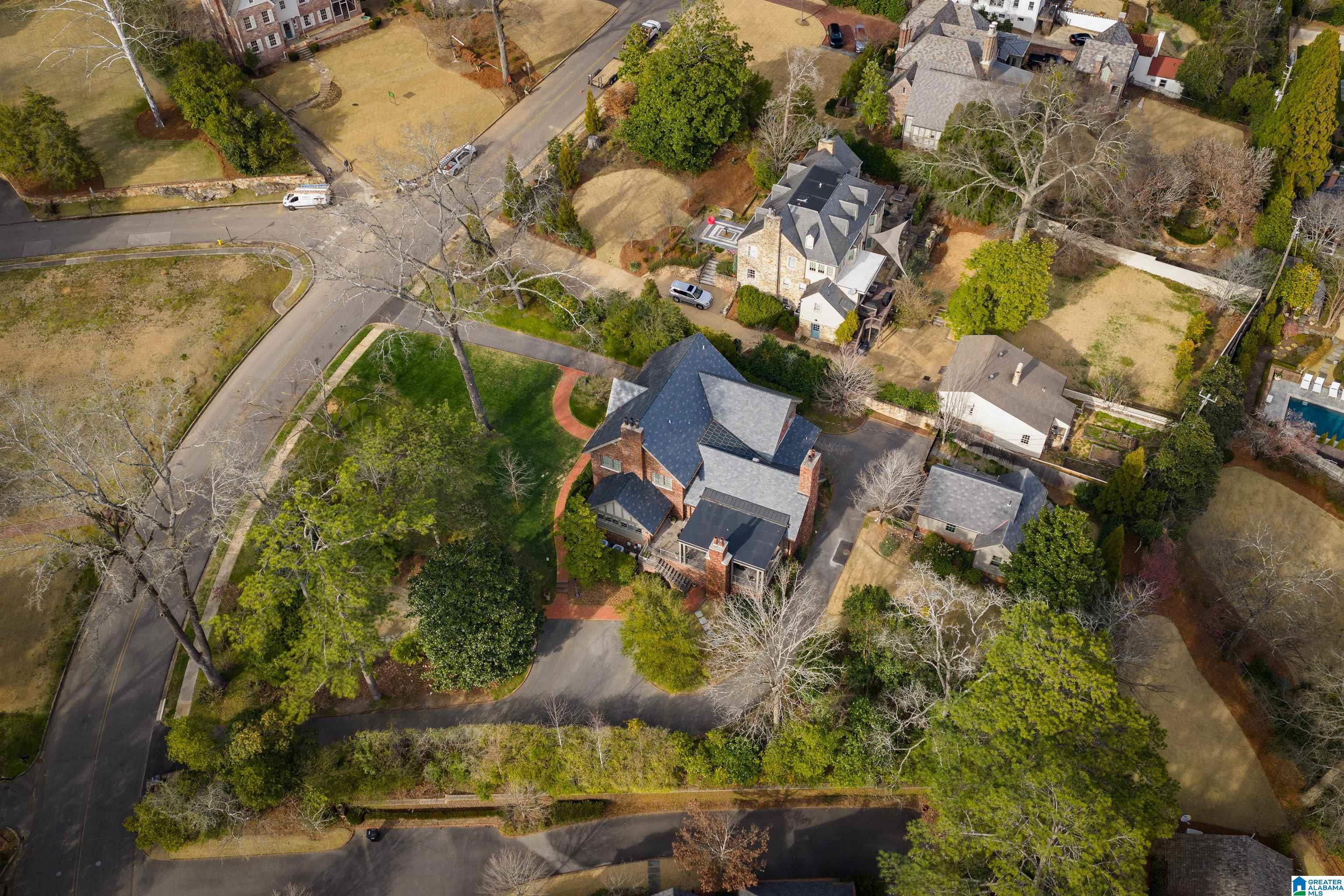 Homes for sale in Mountain Brook, AL | 5 Rockdell Lane, Mountain Brook, AL 35213 | MLS# 21444693