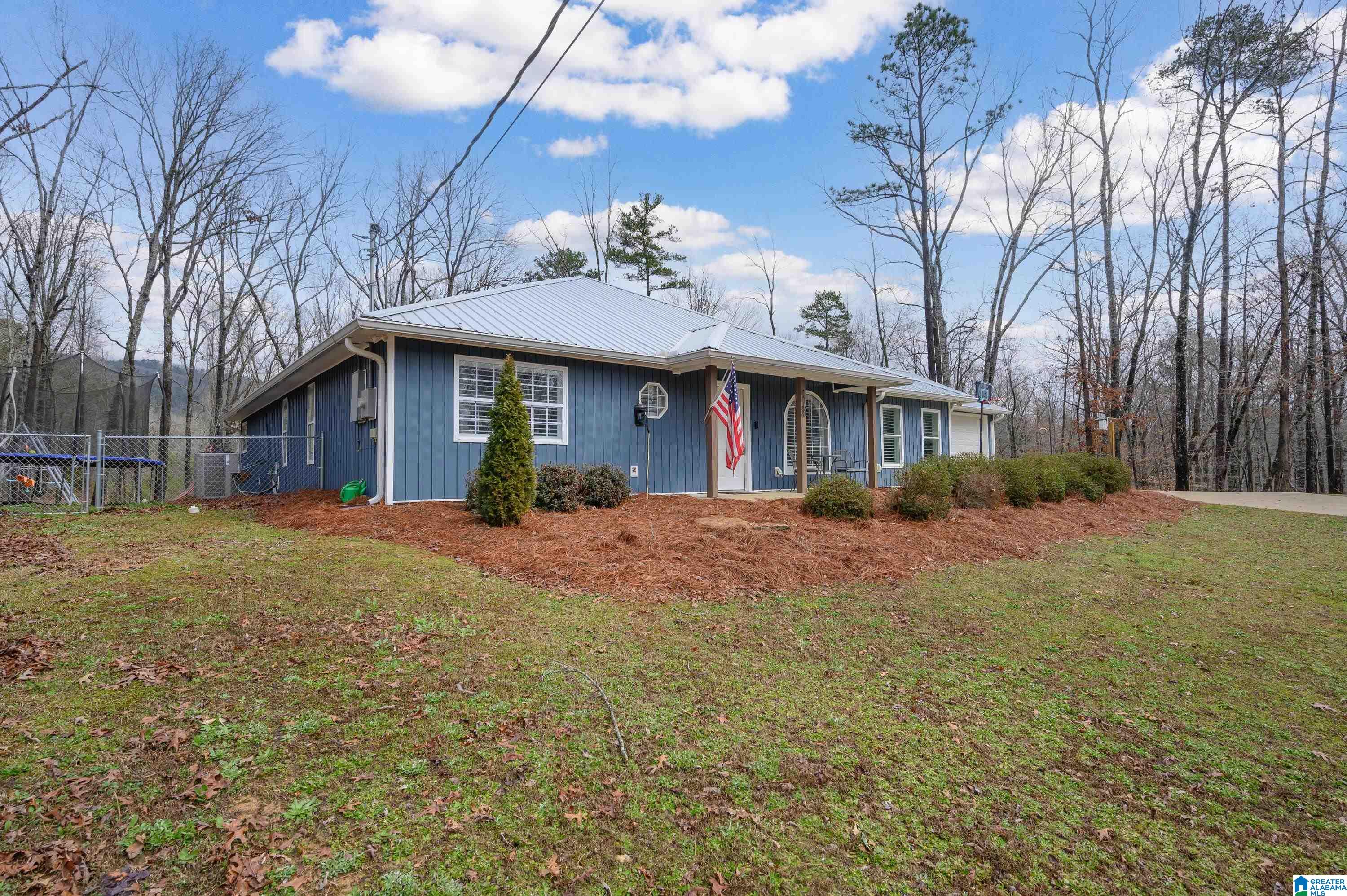 Homes for sale in Pell City, AL | 1160 Rock Ridge Road, Pell City, AL 35128 | MLS# 21444700