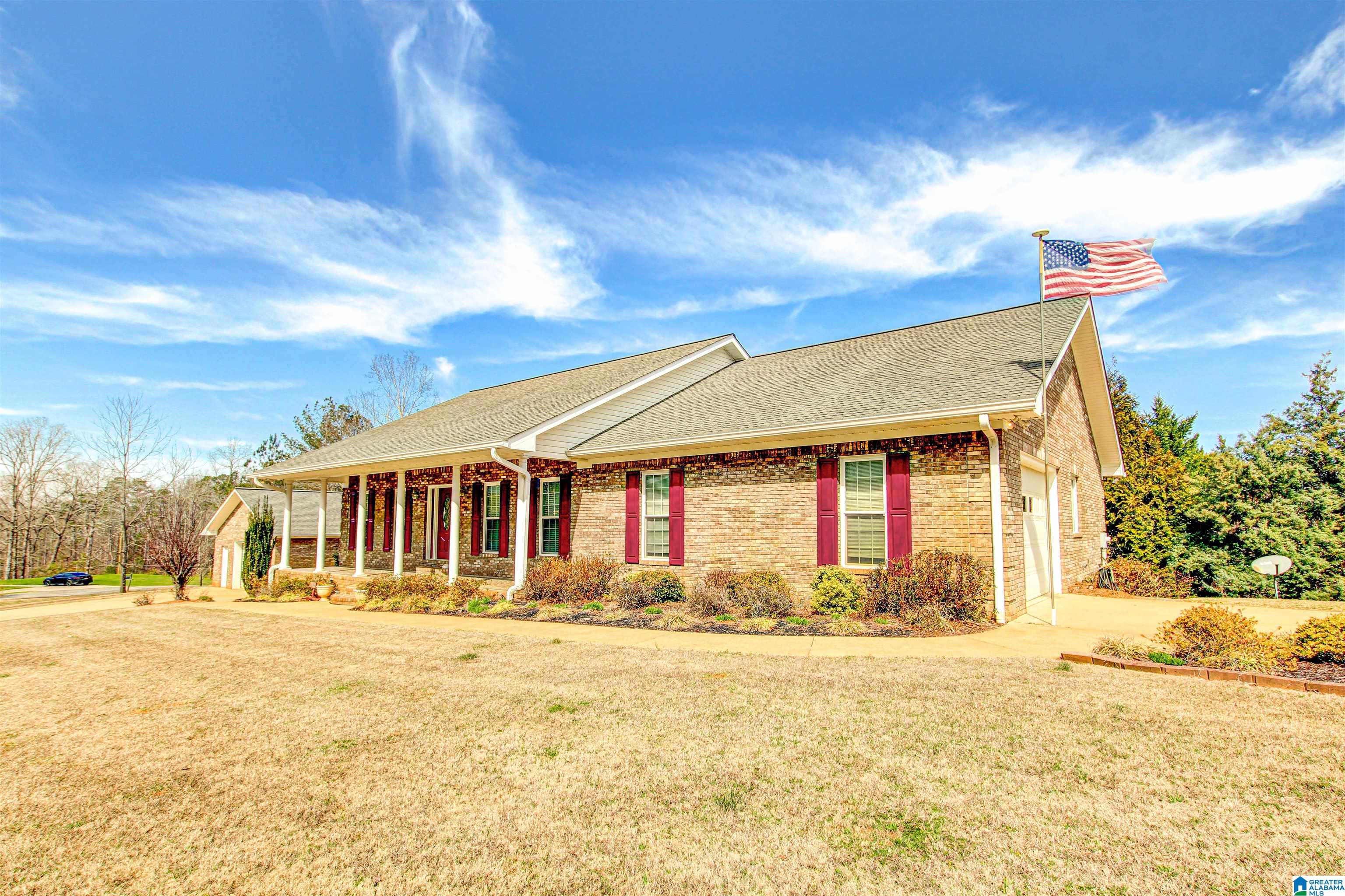 Homes for sale in Wedowee, AL | 144 Bluffs Circle, Wedowee, AL 36278 | MLS# 21444737