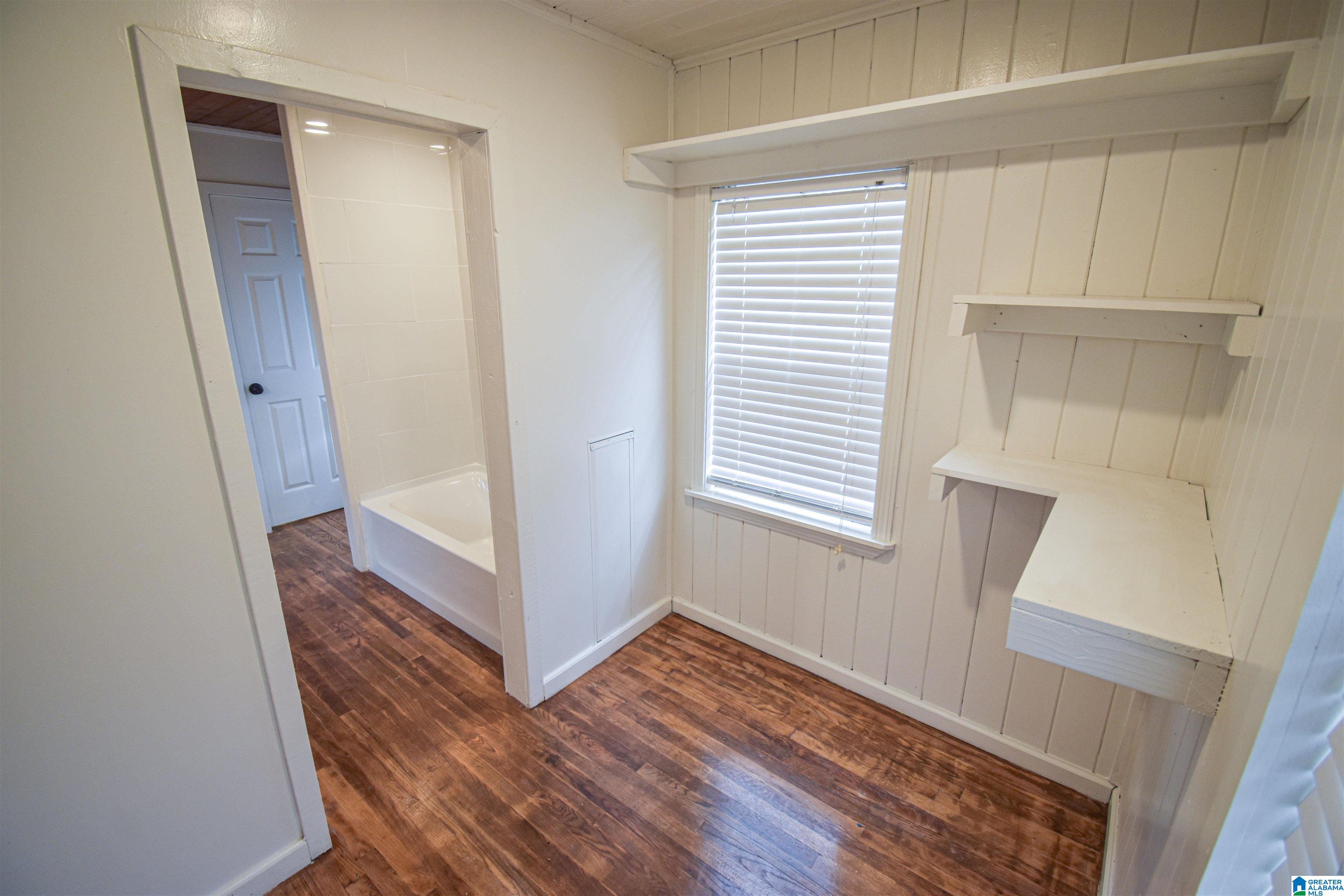 Homes for sale in Tuscaloosa, AL | 4006 Alabama Avenue Ne, Tuscaloosa, AL 35404 | MLS# 21444742