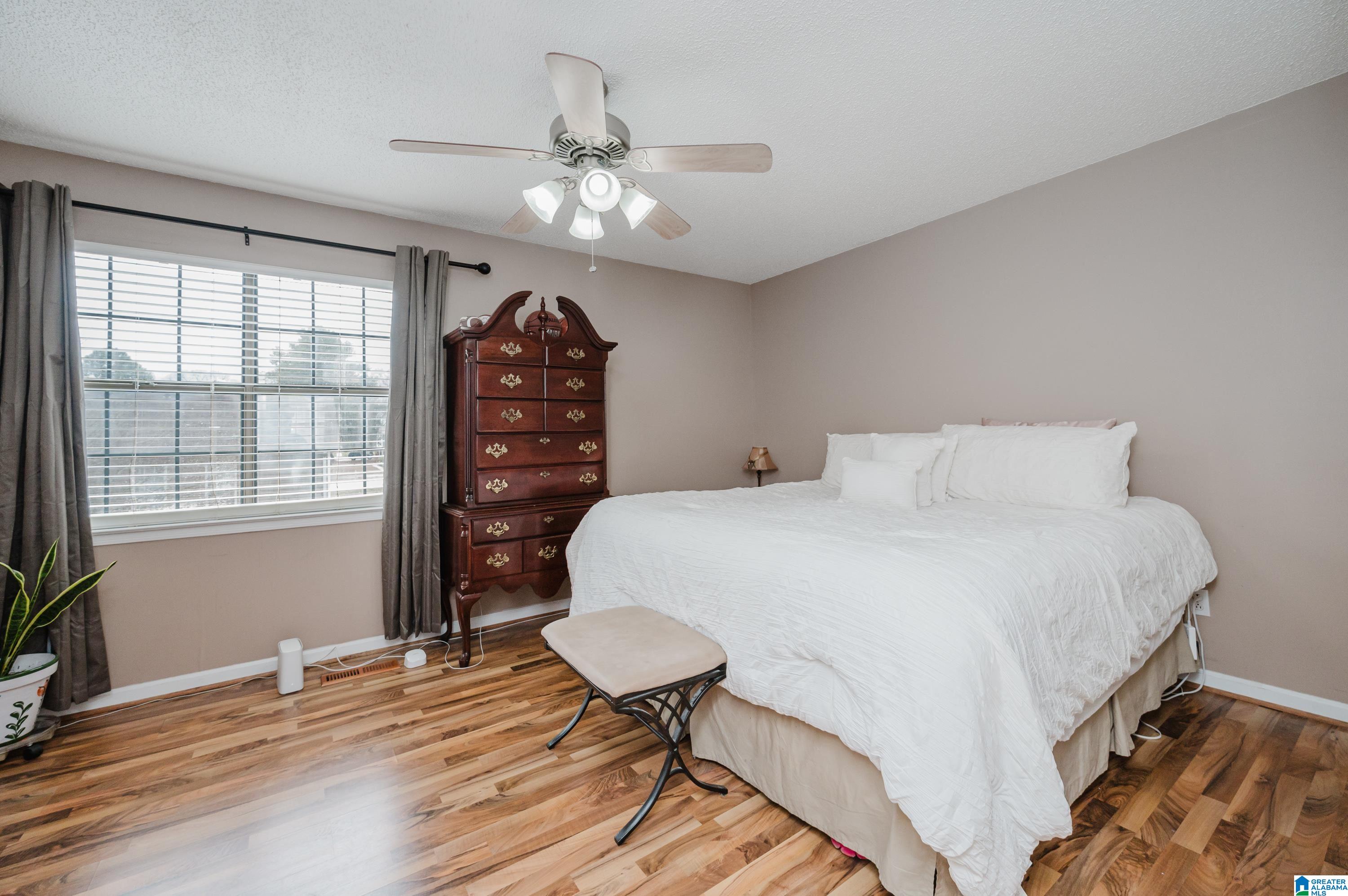 Homes for sale in Alabaster, AL | 1557 Applegate Lane, Alabaster, AL 35007 | MLS# 21444767