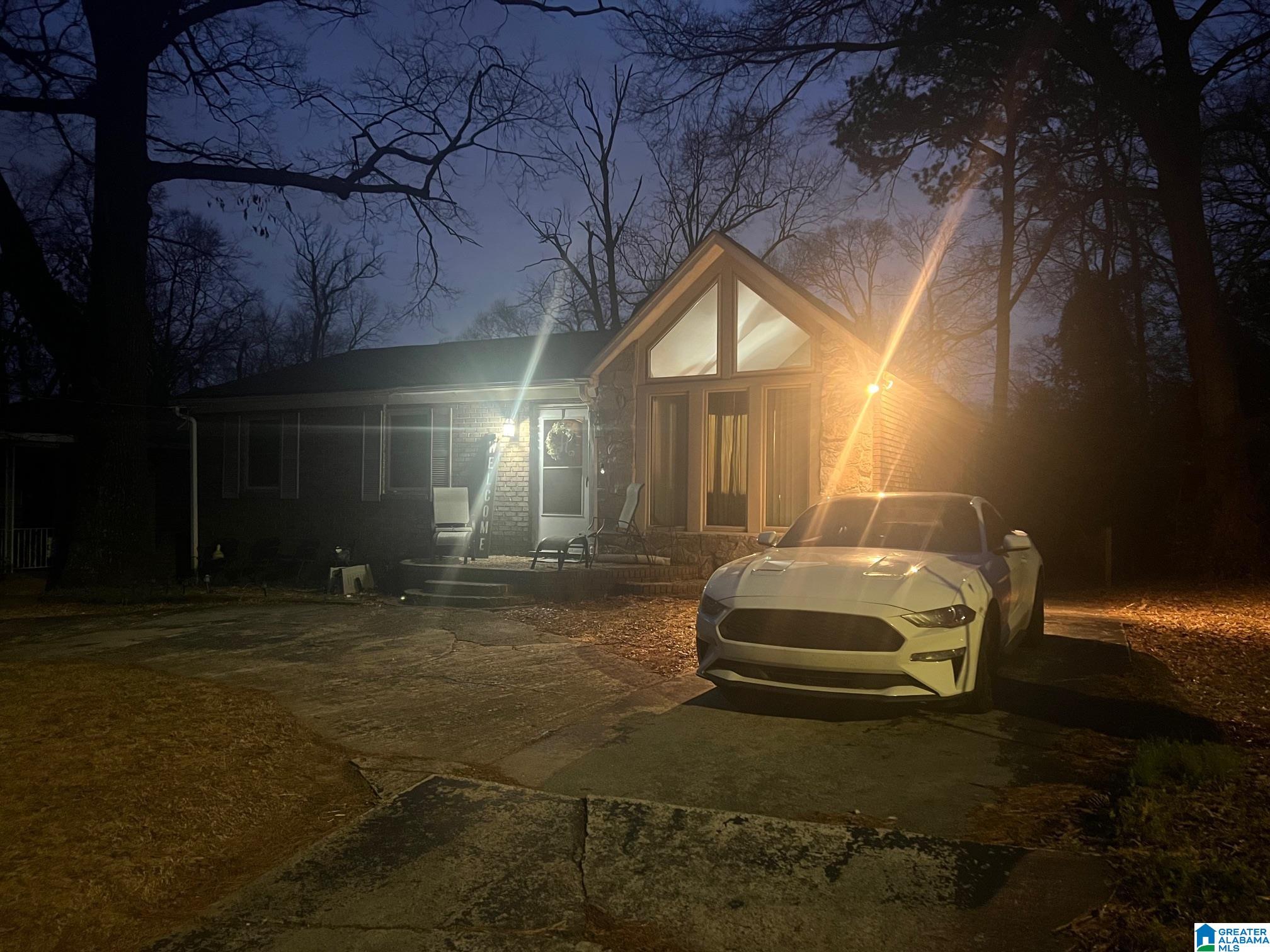 Homes for sale in Birmingham, AL | 6824 Frankfort Avenue, Birmingham, AL 35212 | MLS# 21444780