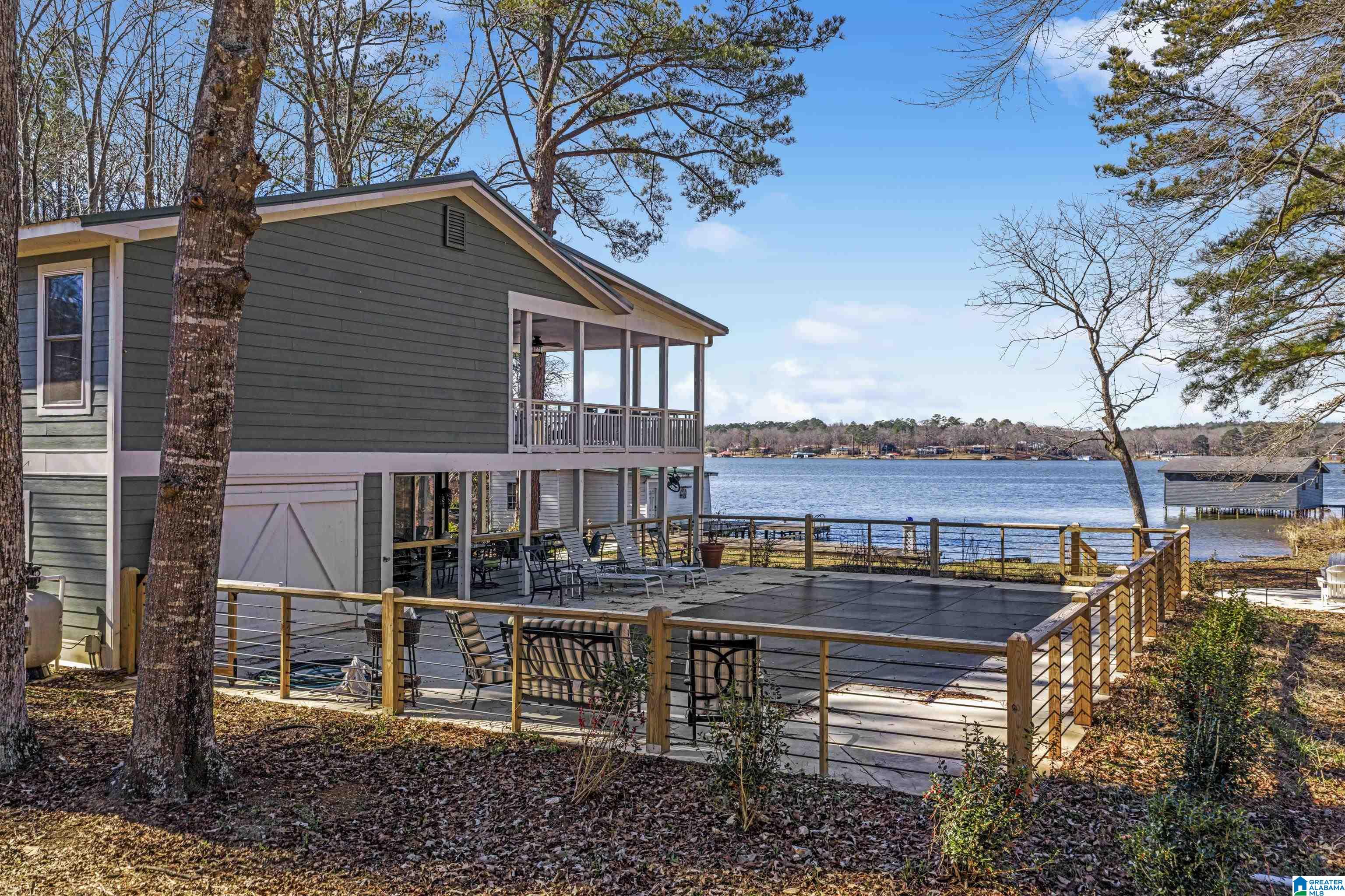 Homes for sale in Sylacauga, AL | 845 Lake Dr, Sylacauga, AL 35151 | MLS# 21444788