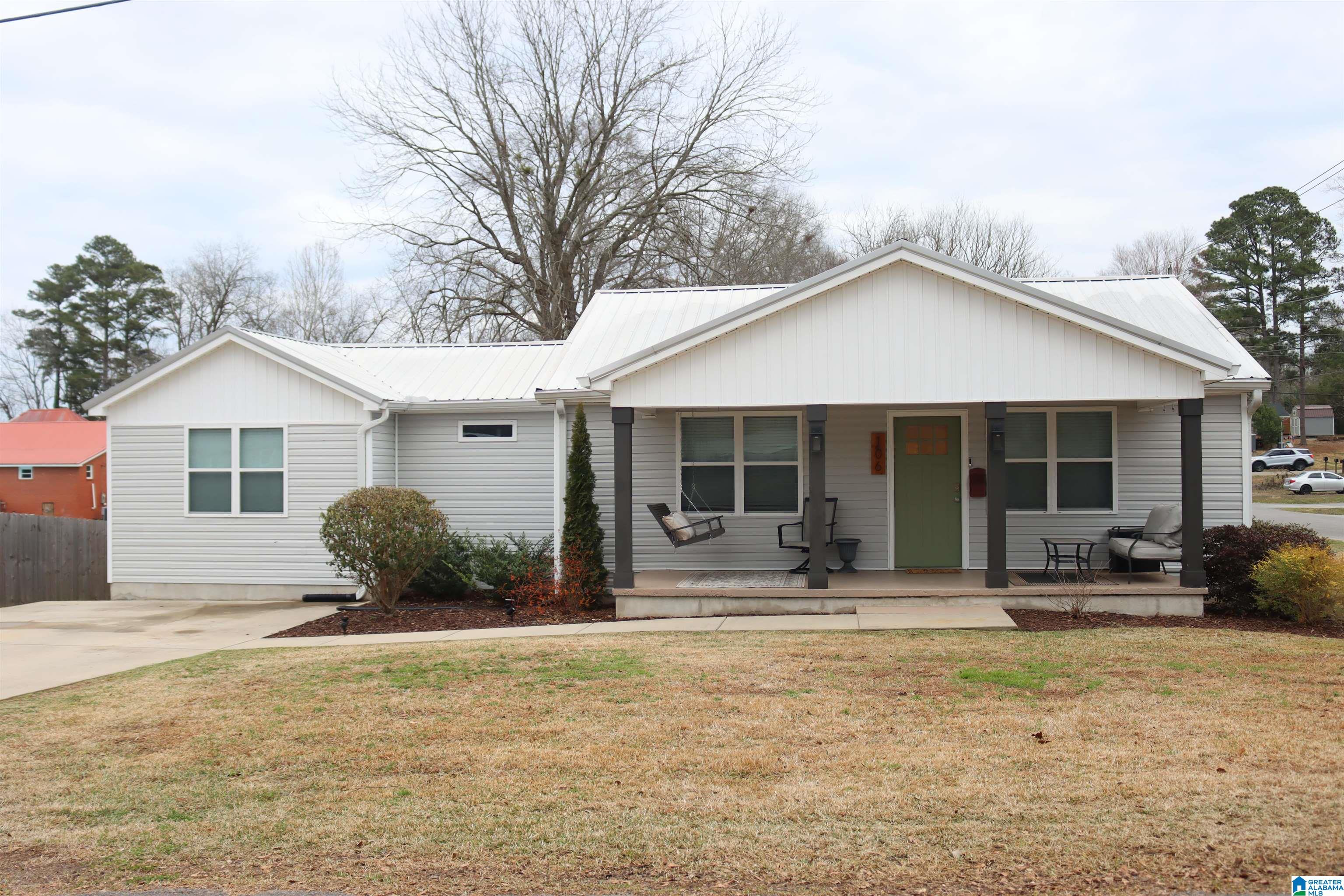 Homes for sale in Thorsby, AL | 106 Minnesota Avenue, Thorsby, AL 35171 | MLS# 21444833