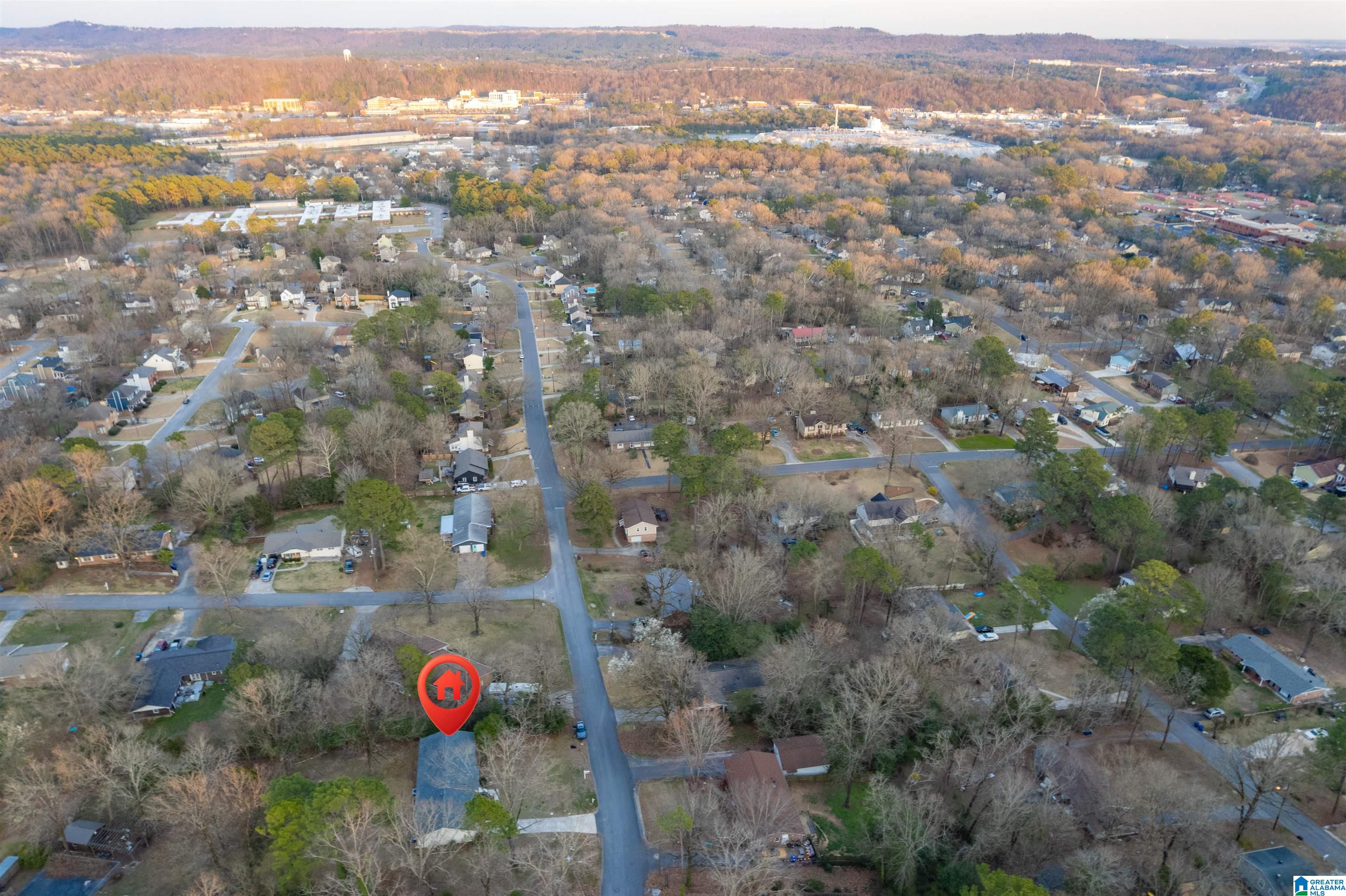 Homes for sale in Alabaster, AL | 1222 Falling Star Lane, Alabaster, AL 35007 | MLS# 21444861