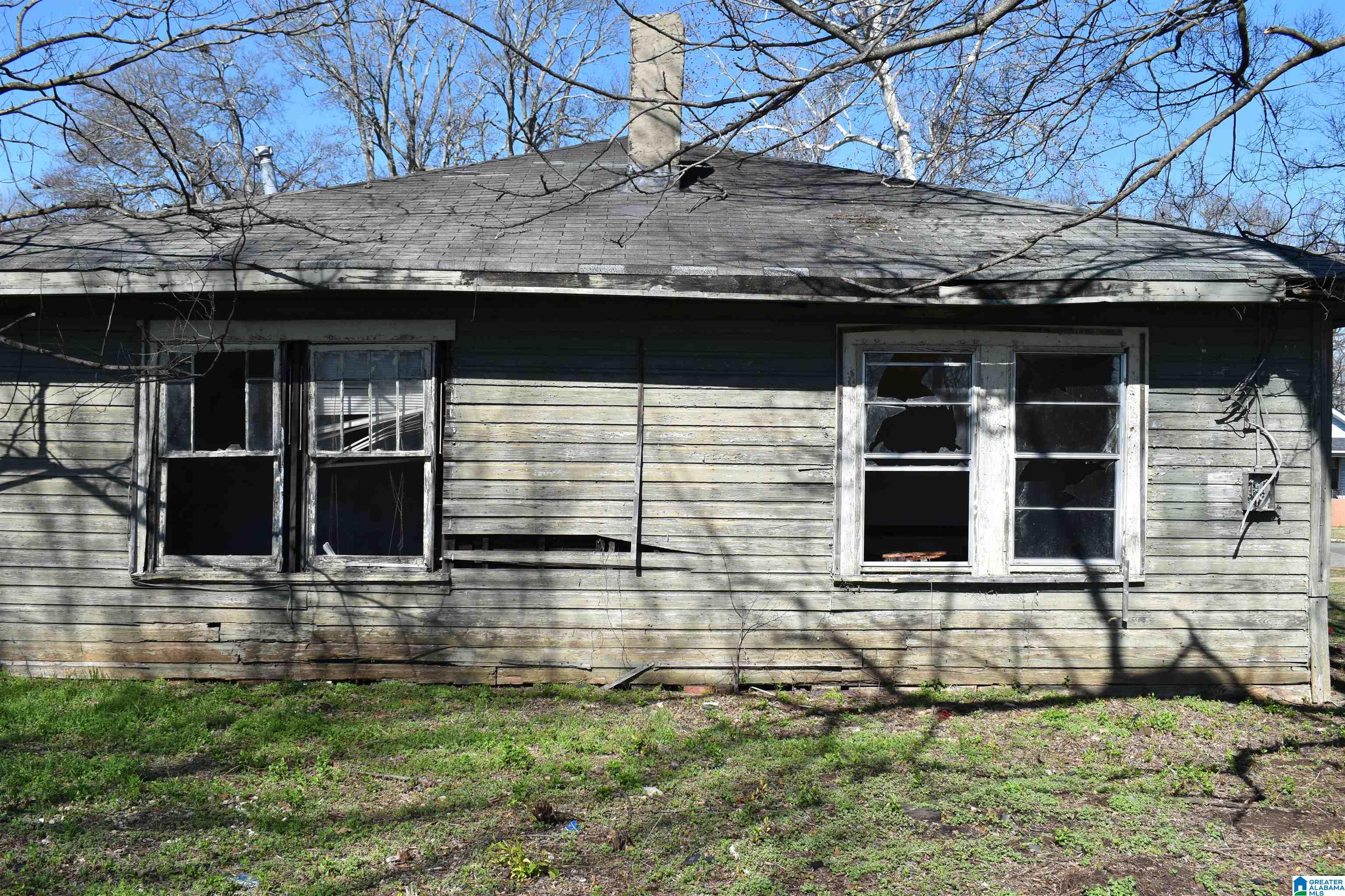 Homes for sale in Birmingham, AL | 2117 Avenue J, Birmingham, AL 35218 | MLS# 21444864