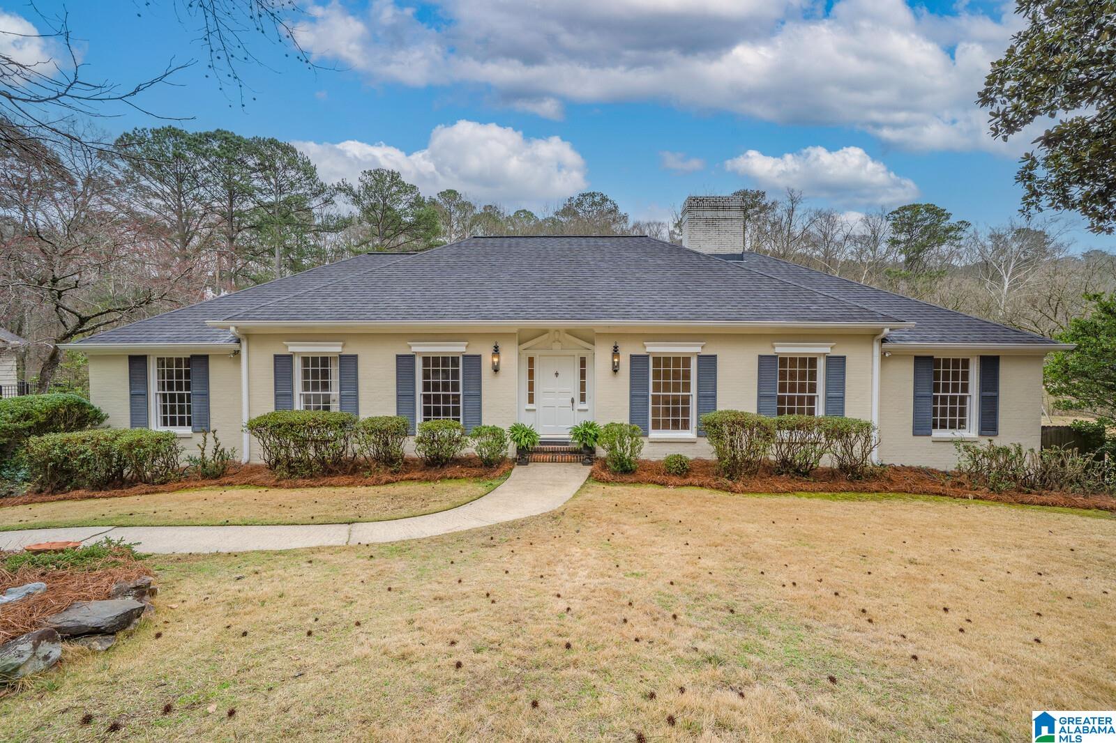 Homes for sale in Mountain Brook, AL | 4135 Appomatox Lane, Mountain Brook, AL 35213 | MLS# 21444870