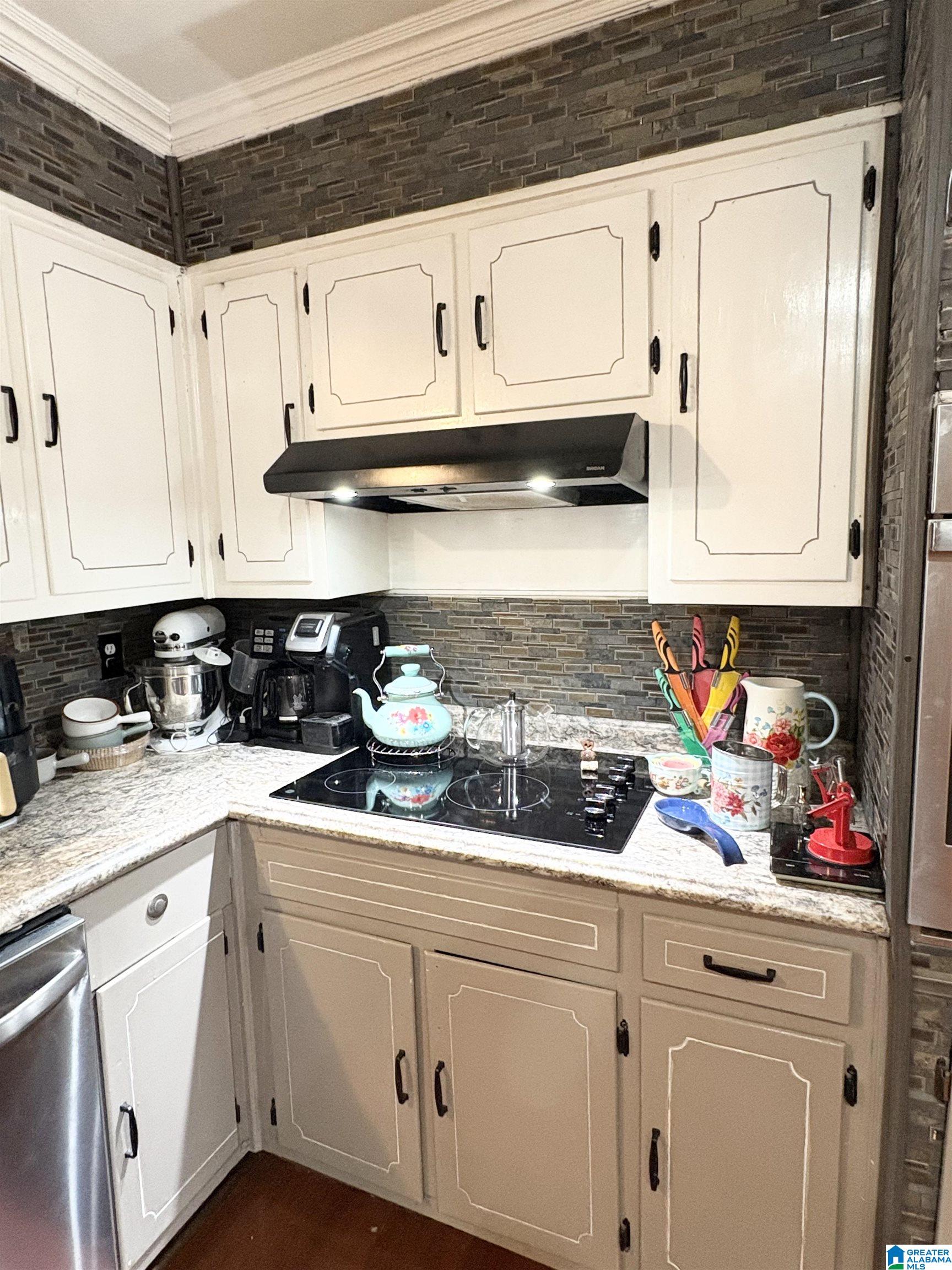 Homes for sale in Jacksonville, AL | 350 Greenleaf Street Sw, Jacksonville, AL 36265 | MLS# 21444888