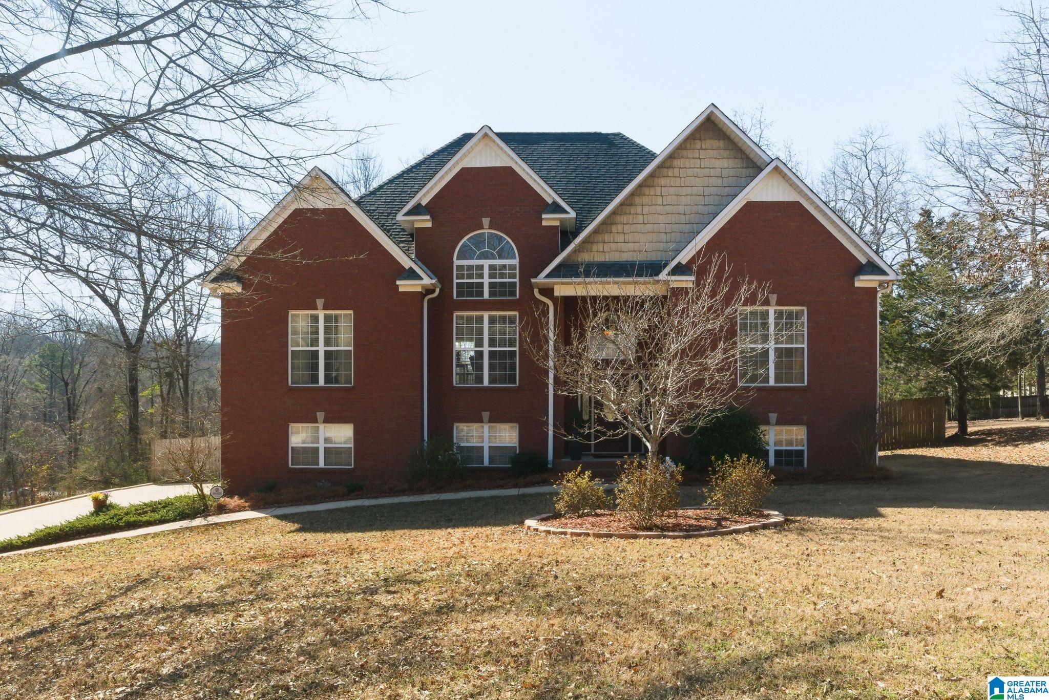 Homes for sale in Riverside, AL | 555 Creek Ridge Dr, Riverside, AL 35135 | MLS# 21444894