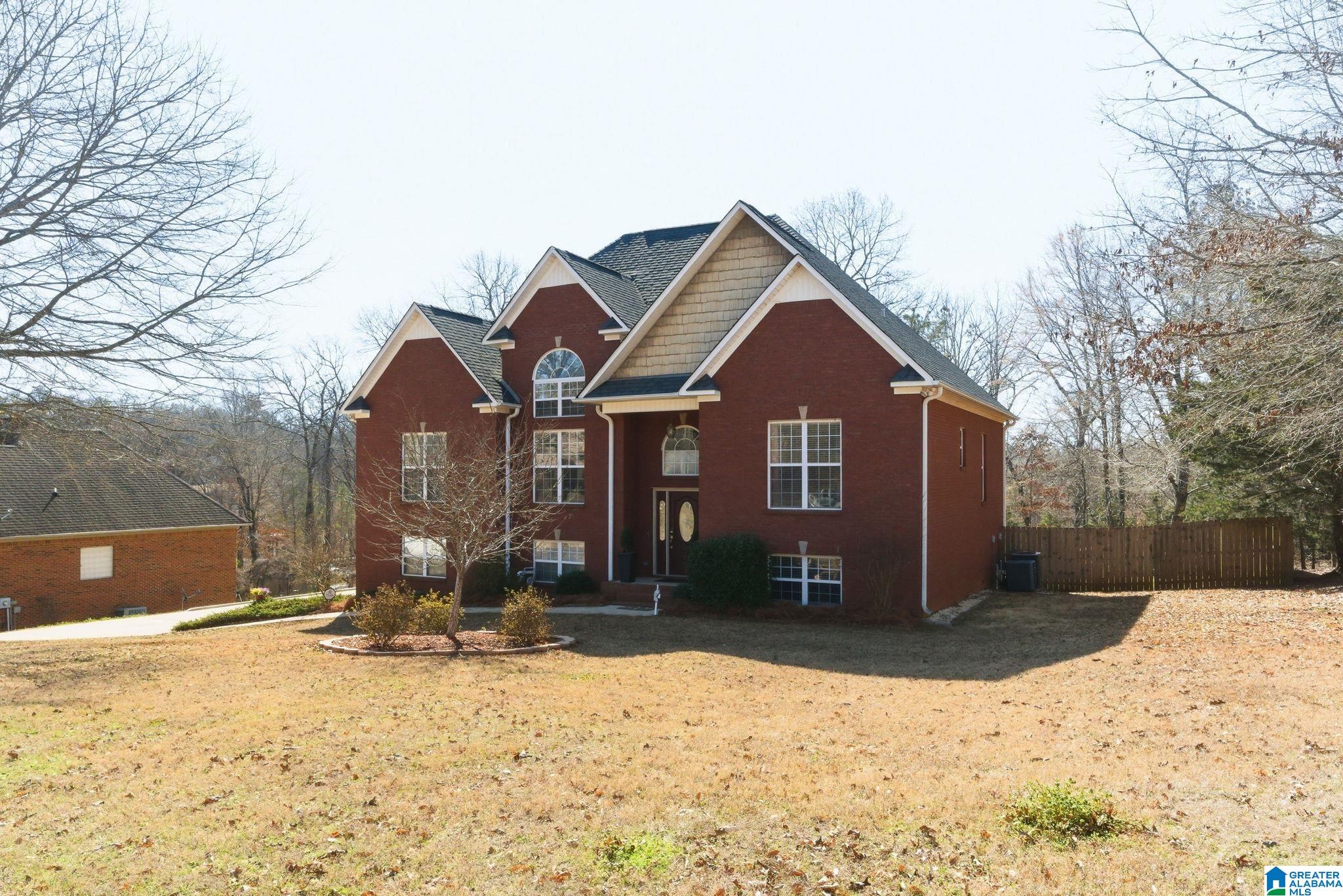 Homes for sale in Riverside, AL | 555 Creek Ridge Dr, Riverside, AL 35135 | MLS# 21444894