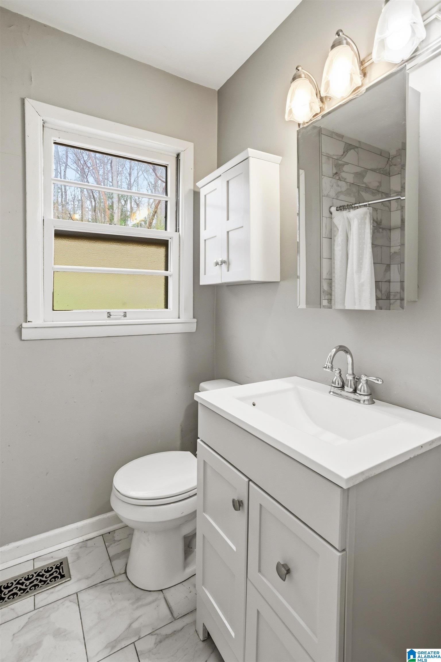 Homes for sale in Fultondale, AL | 440 Central Avenue, Fultondale, AL 35068 | MLS# 21444898