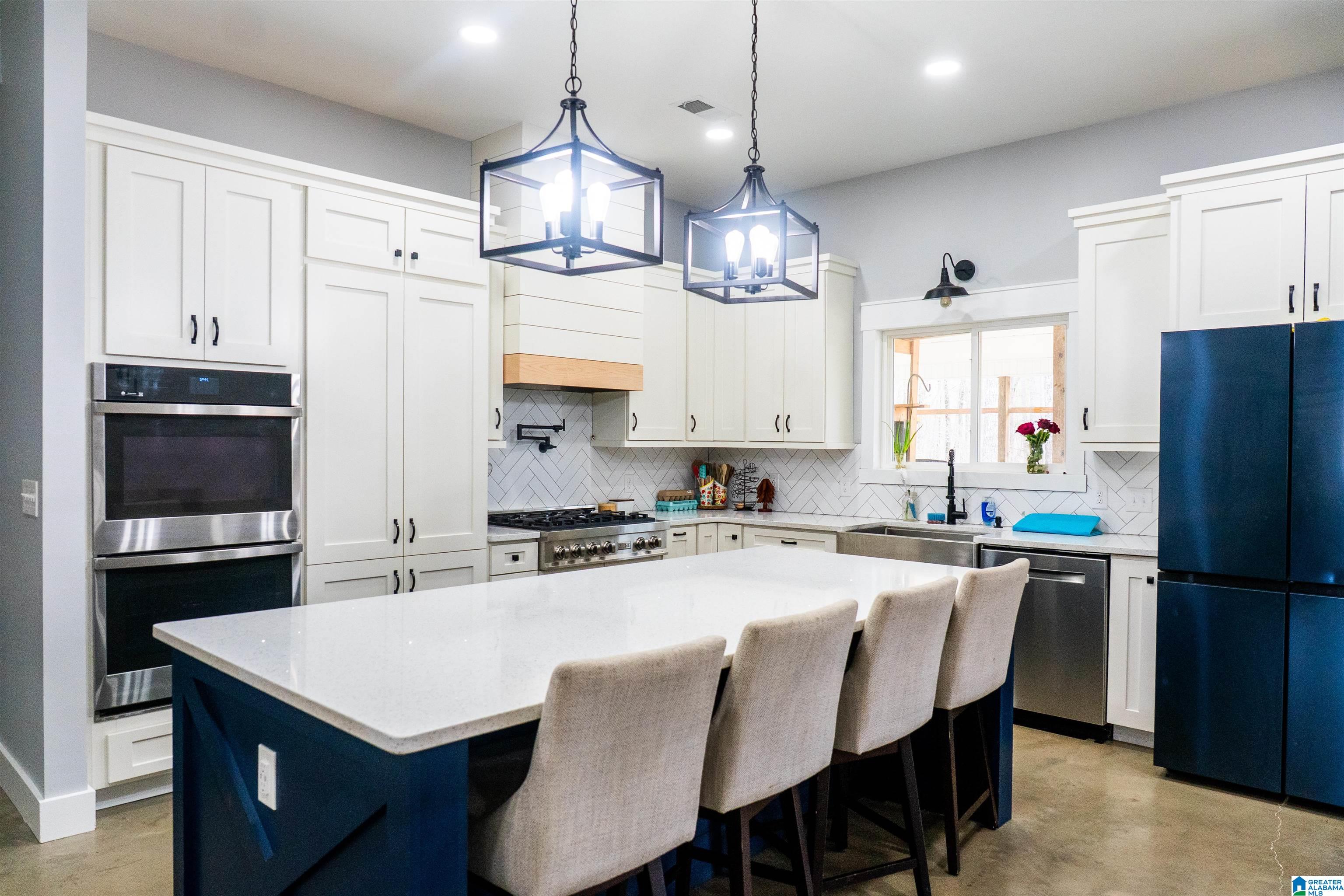 Homes for sale in Wilsonville, AL | 4060 Hwy 55, Wilsonville, AL 35186 | MLS# 21444921