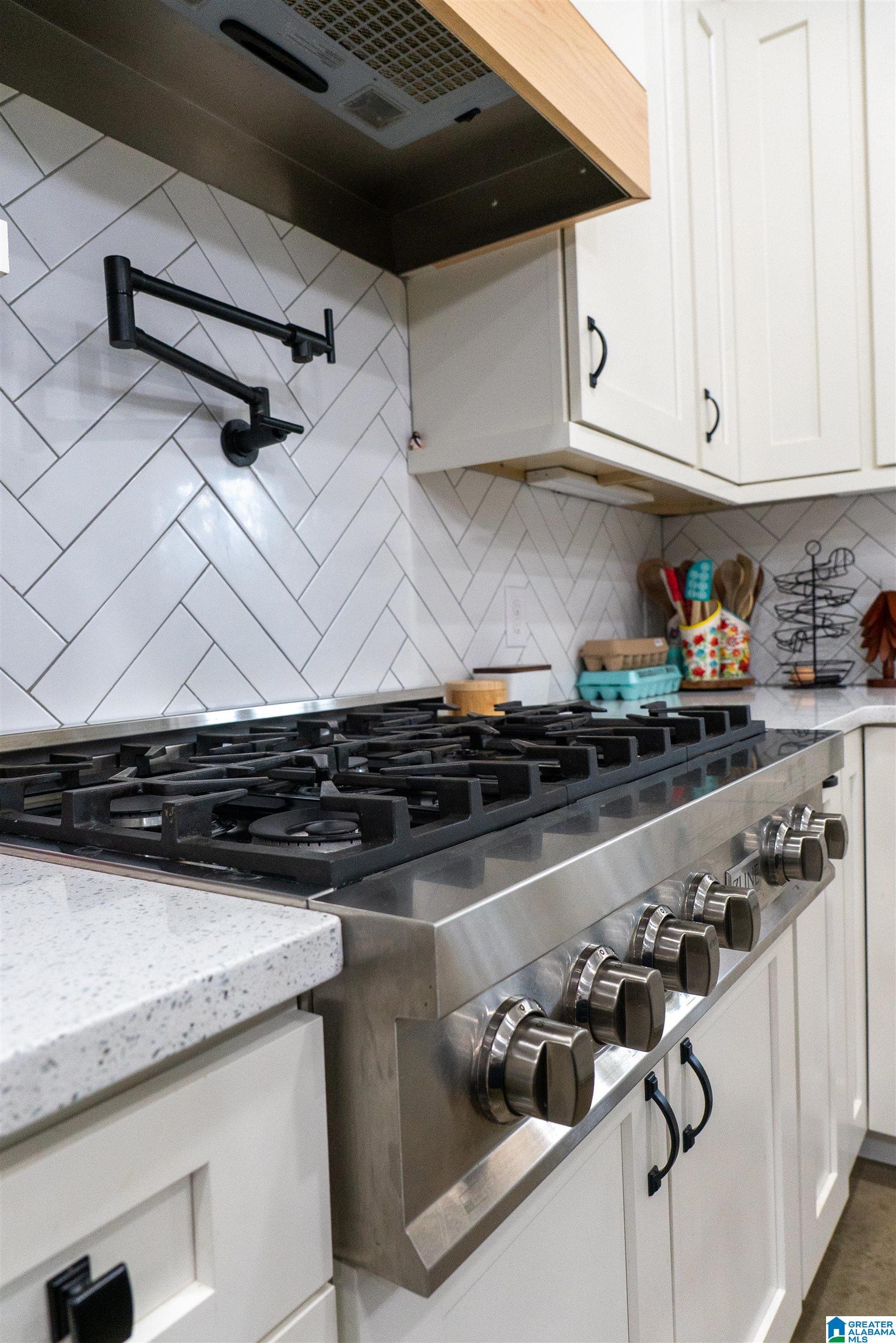 Homes for sale in Wilsonville, AL | 4060 Hwy 55, Wilsonville, AL 35186 | MLS# 21444921