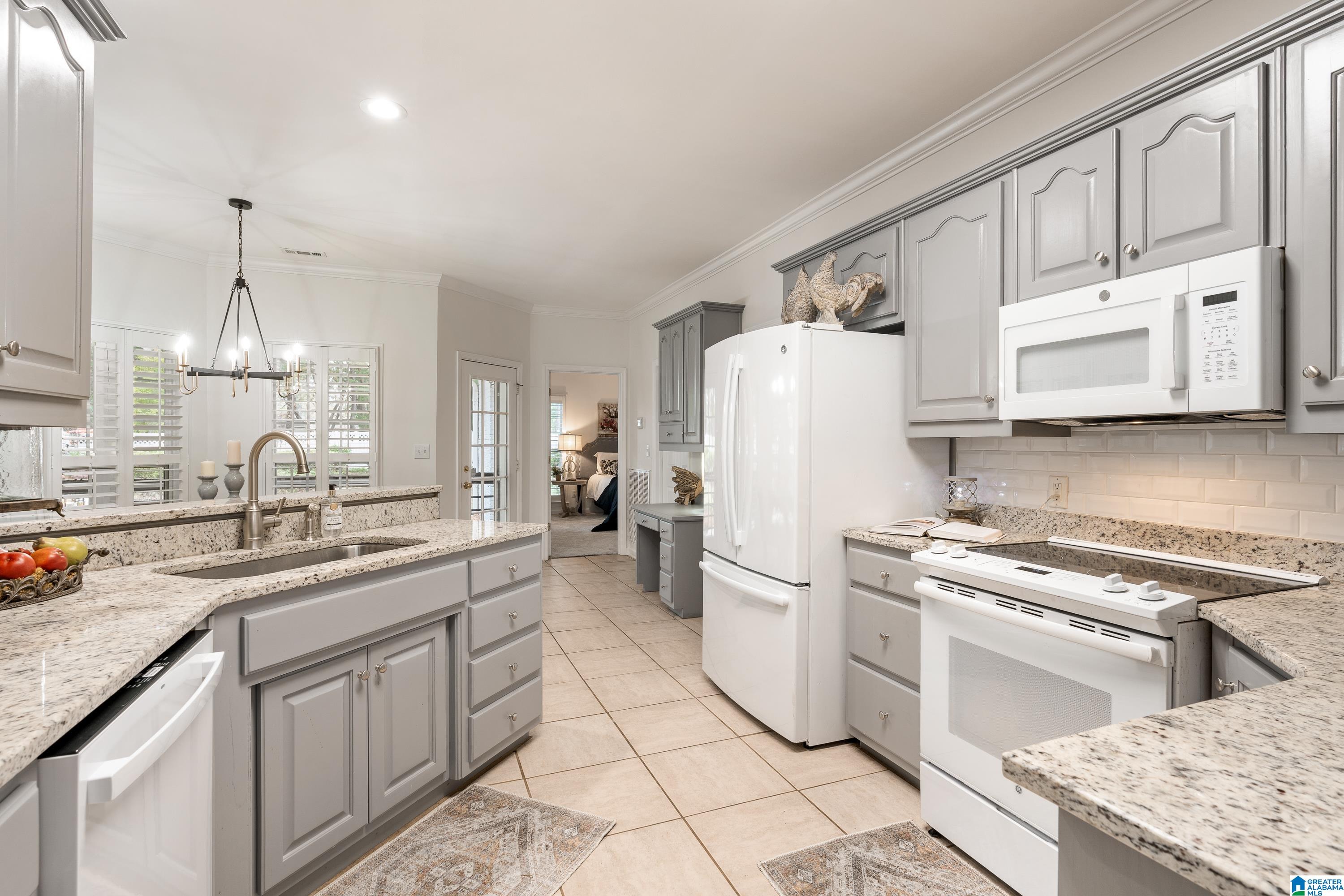 Homes for sale in Pell City, AL | 2703 Abbott Dr, Pell City, AL 35128 | MLS# 21444922