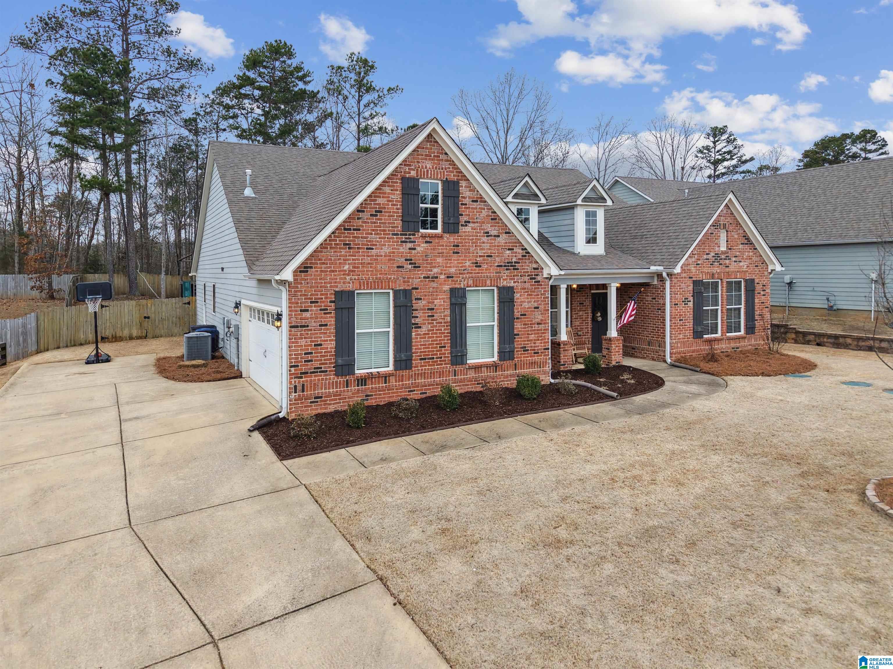 Homes for sale in Trussville, AL | 6486 Winslow Dr, Trussville, AL 35173 | MLS# 21444931