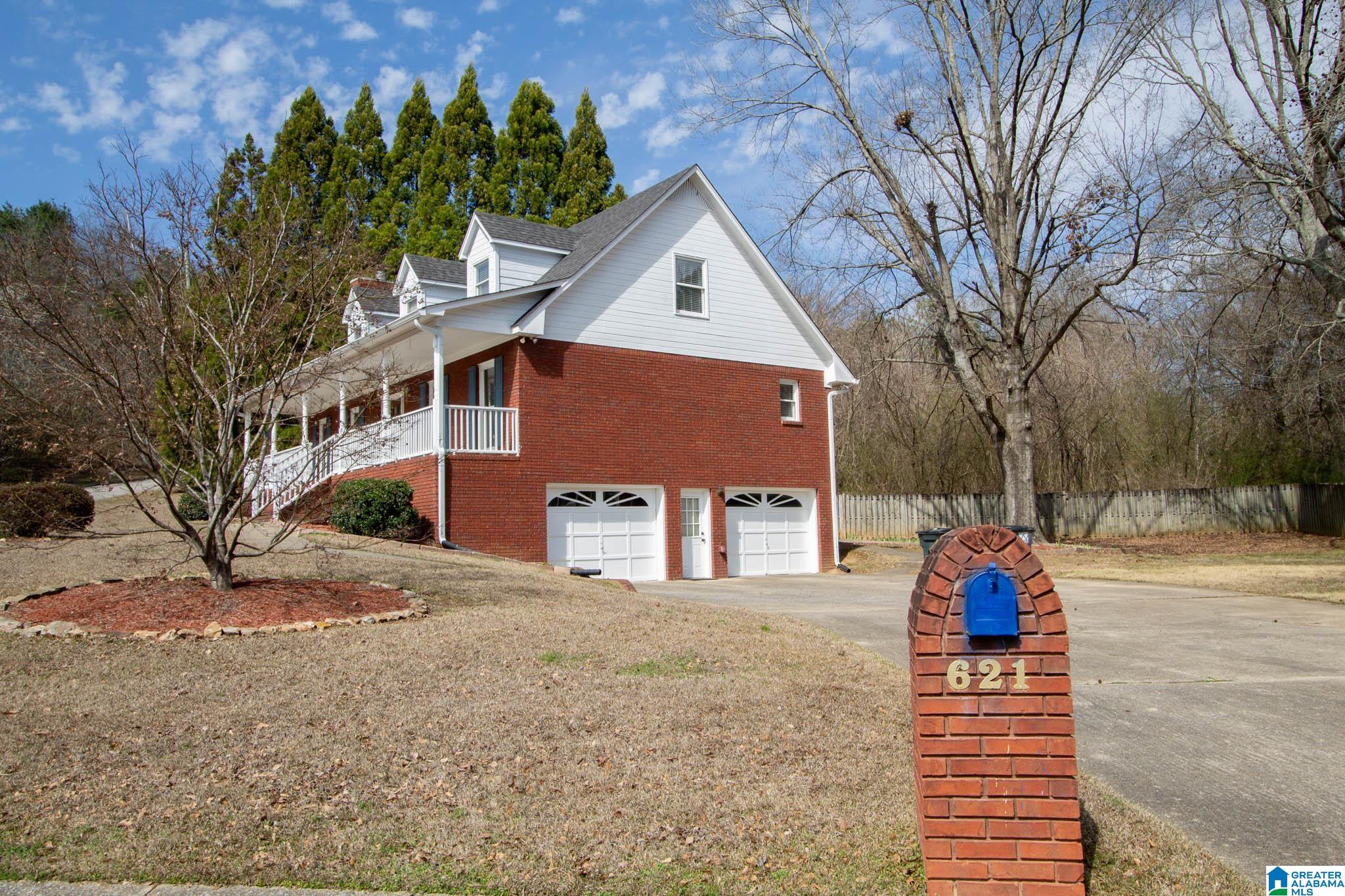 Homes for sale in Trussville, AL | 621 Tiffany Dr, Trussville, AL 35173 | MLS# 21444936