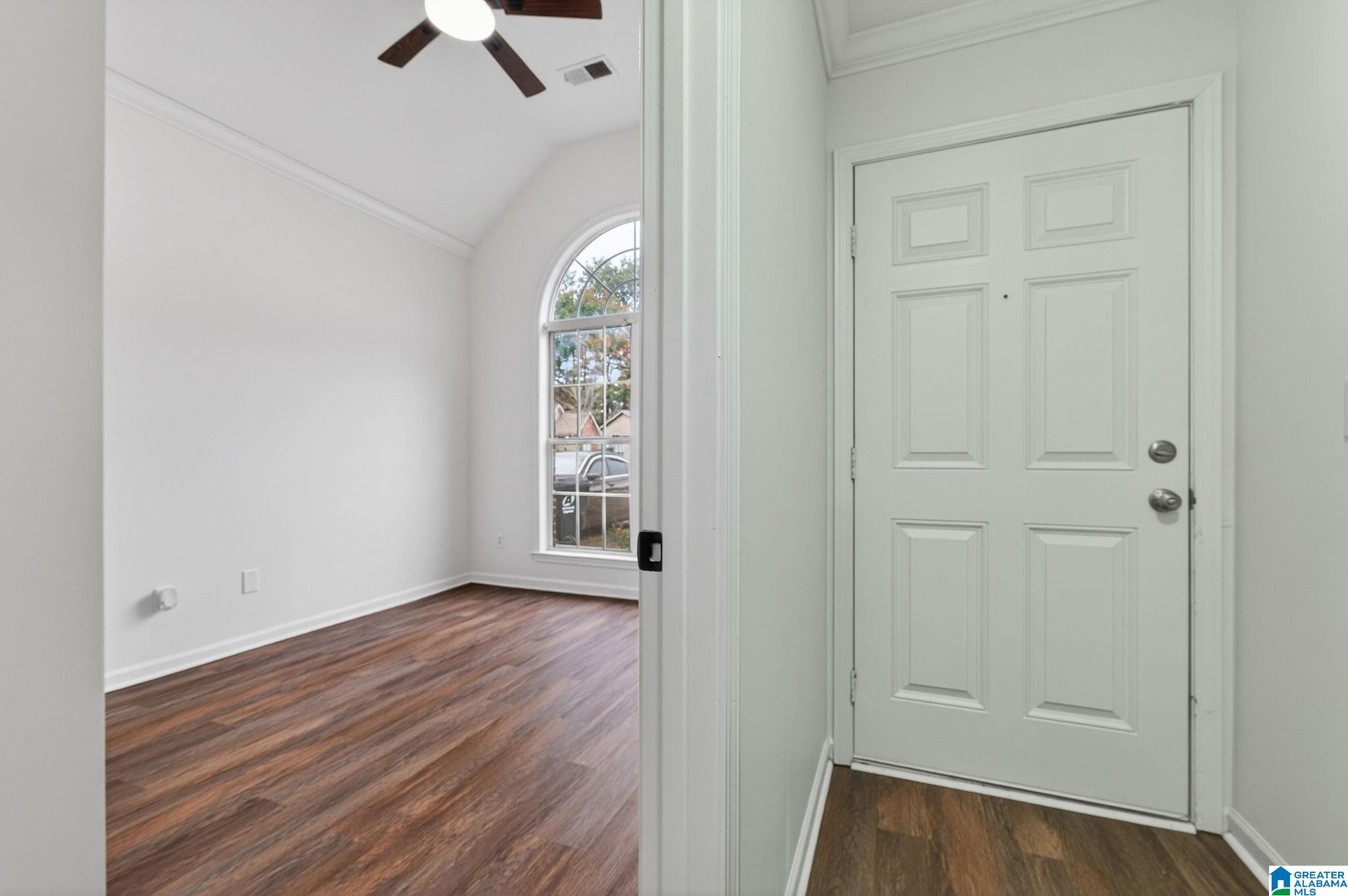 Homes for sale in Pelham, AL | 554 Cahaba Manor Dr, Pelham, AL 35124 | MLS# 21444974