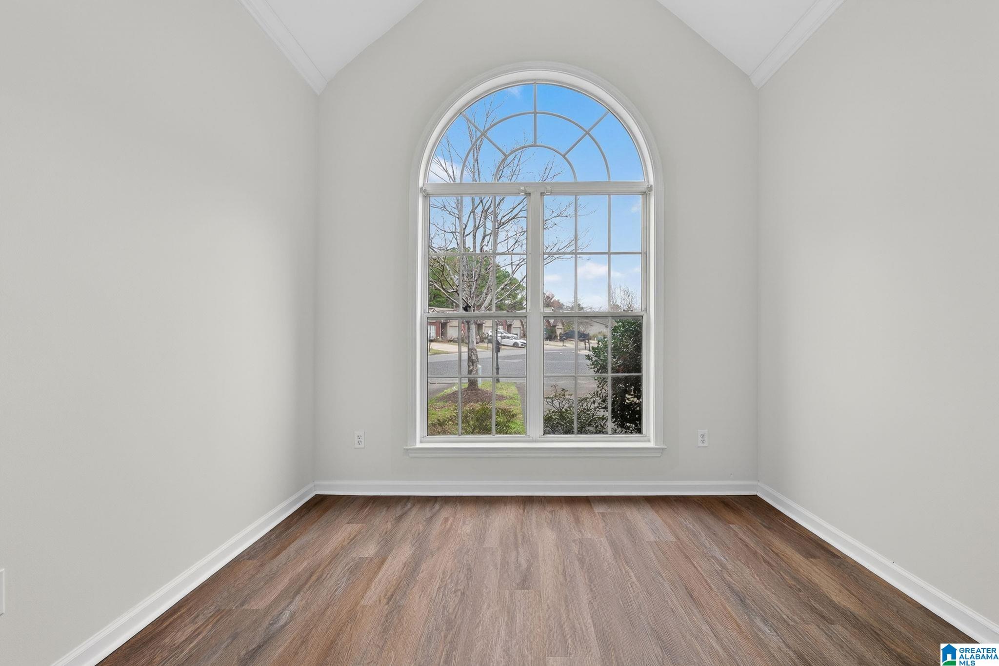 Homes for sale in Pelham, AL | 554 Cahaba Manor Dr, Pelham, AL 35124 | MLS# 21444974