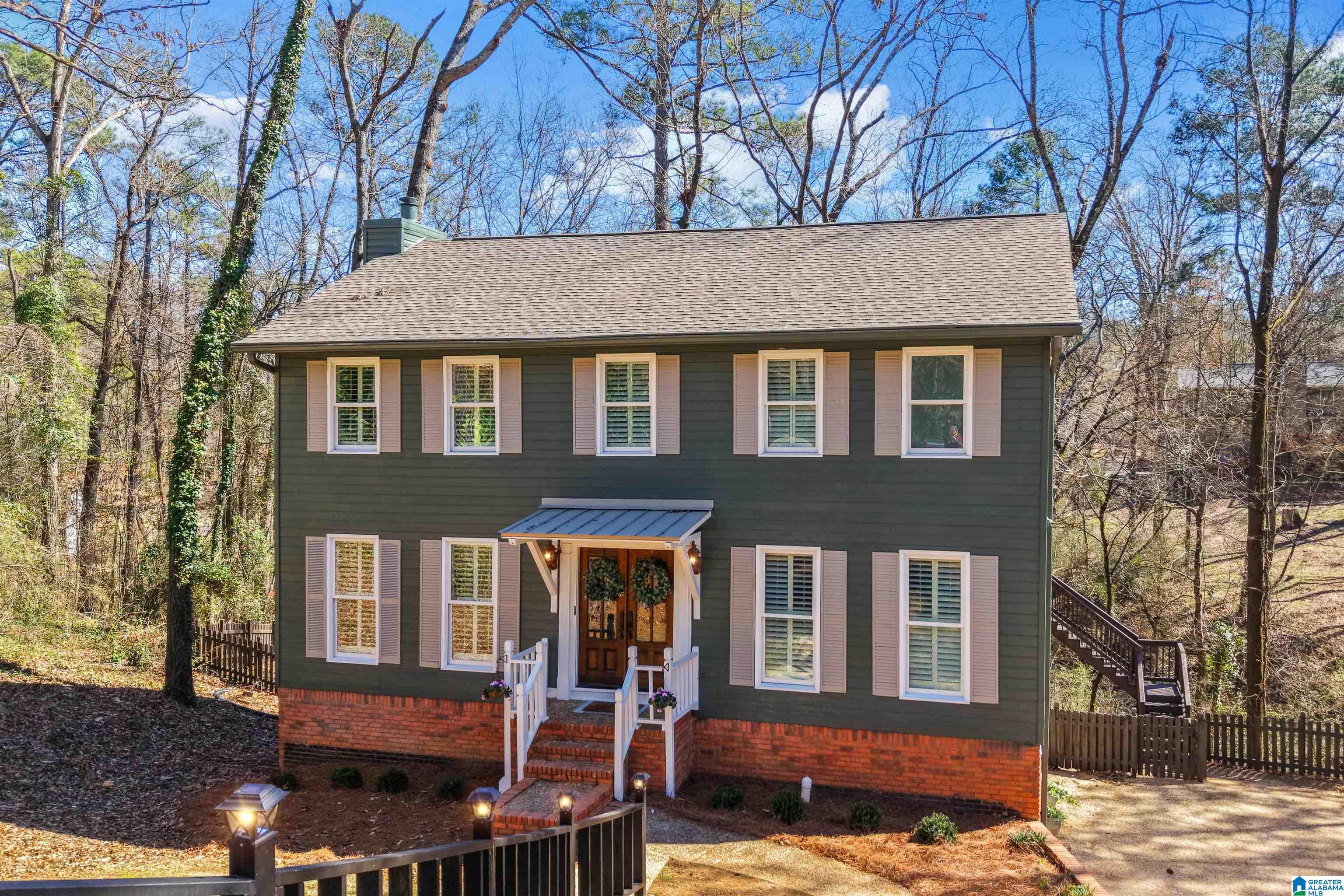 812 SWEETGUM COURT