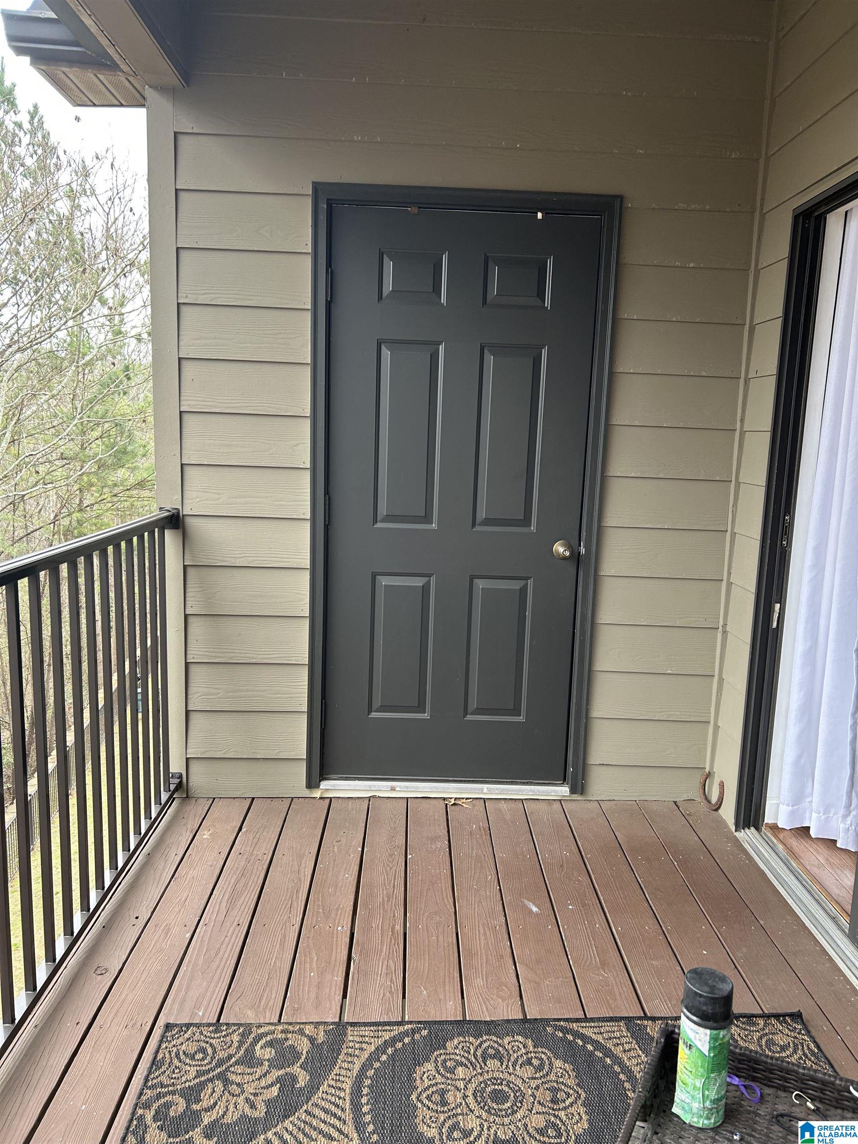 Homes for sale in Hoover, AL | 118 Sterling Oaks Dr #118, Hoover, AL 35244 | MLS# 21444981