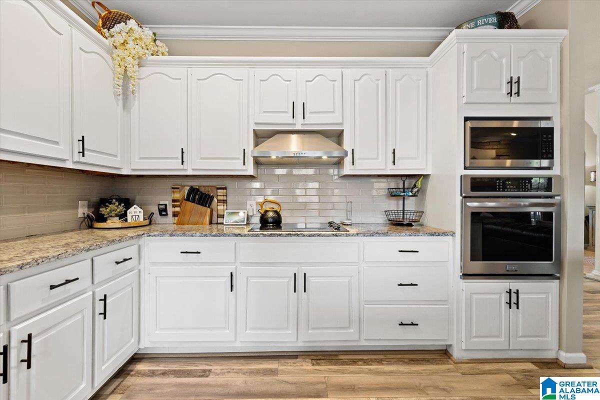 Homes for sale in Oneonta, AL | 836 Lakeshore Lane, Oneonta, AL 35121 | MLS# 21444982