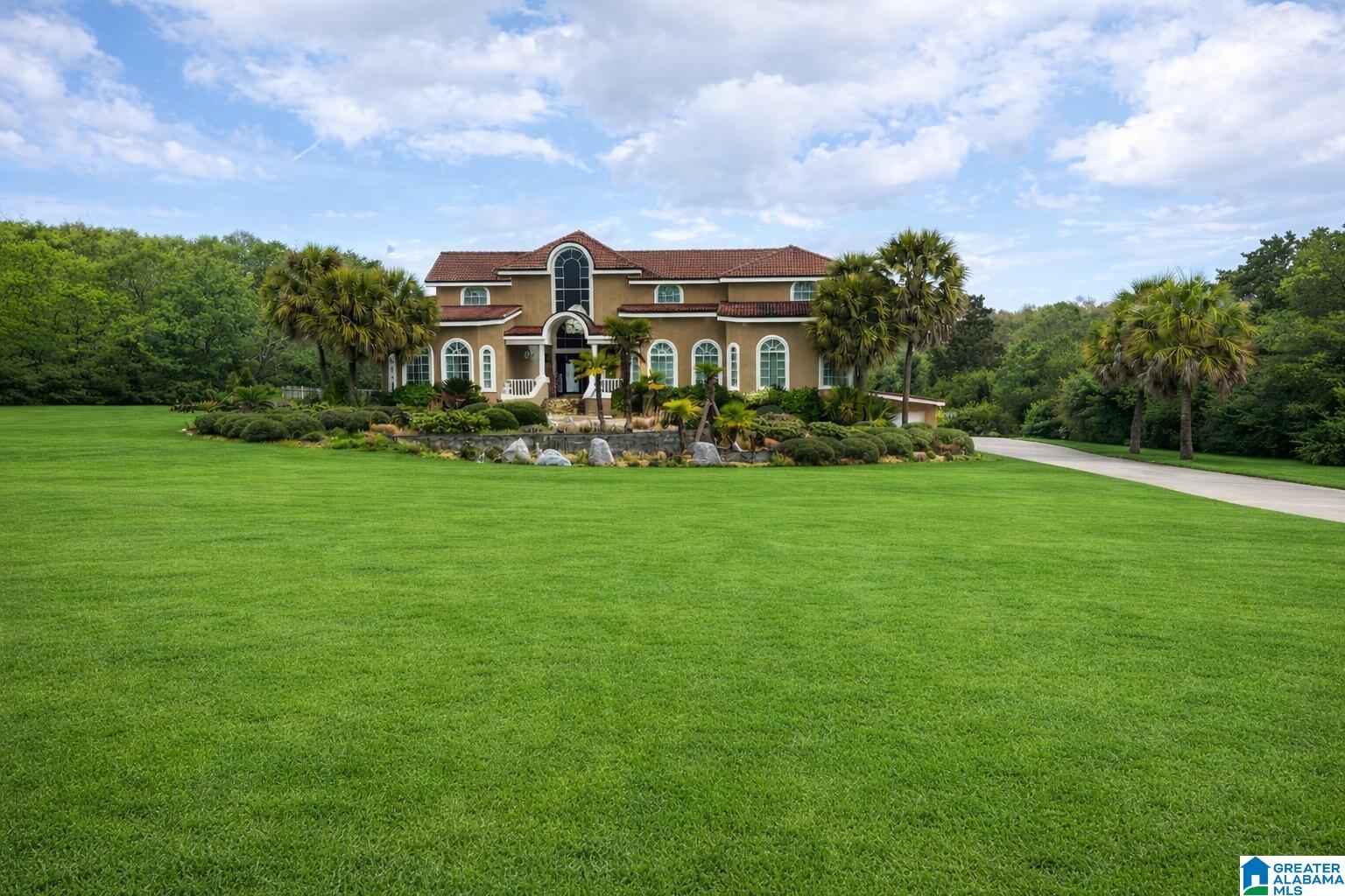 Homes for sale in Dothan, AL | 200 Asphodel Dr, Dothan, AL 36303 | MLS# 21444985