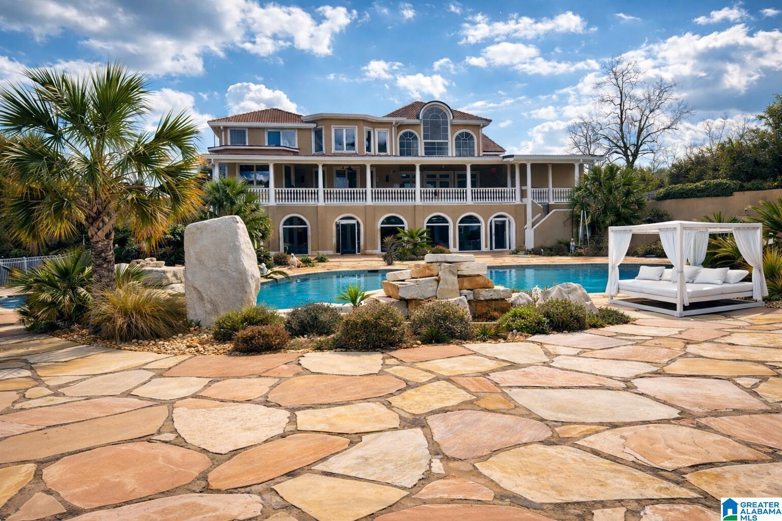 Homes for sale in Dothan, AL | 200 Asphodel Dr, Dothan, AL 36303 | MLS# 21444985