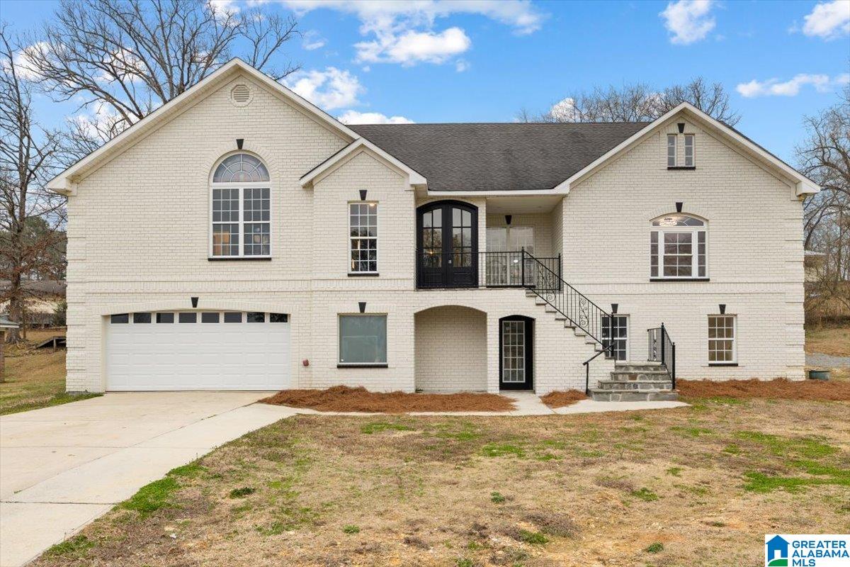 Homes for sale in Oneonta, AL | 107 Azure Street, Oneonta, AL 35121 | MLS# 21444994